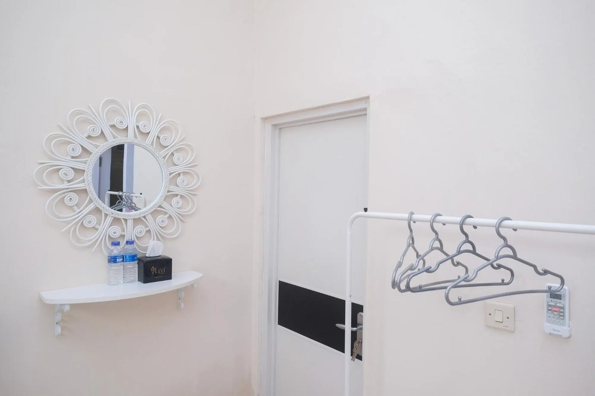 Bedroom in RedDoorz Syariah near Universitas Mercu Buana Kampus 2 Yogyakarta