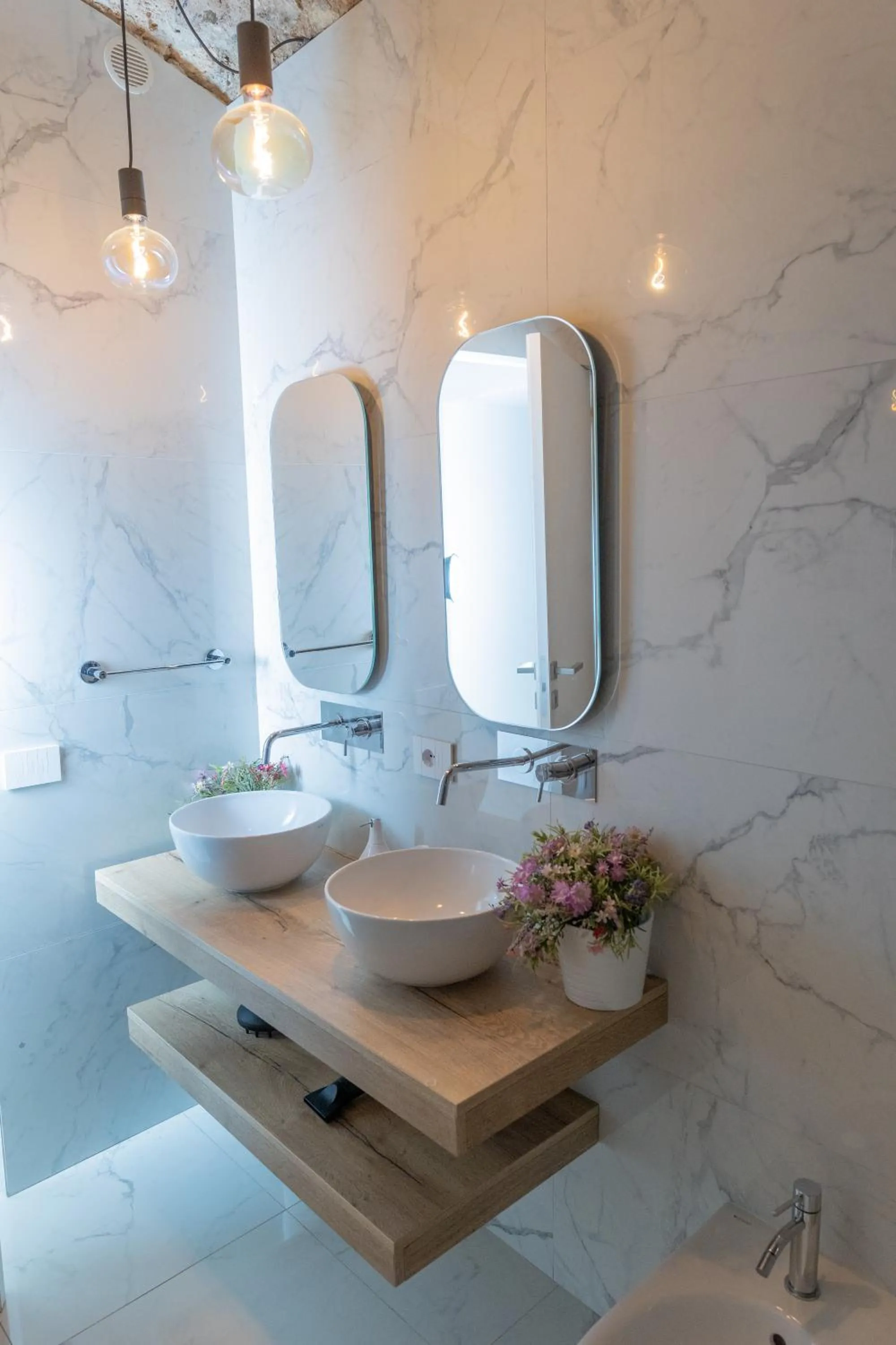 Bathroom in extra luxury apartment salerno center