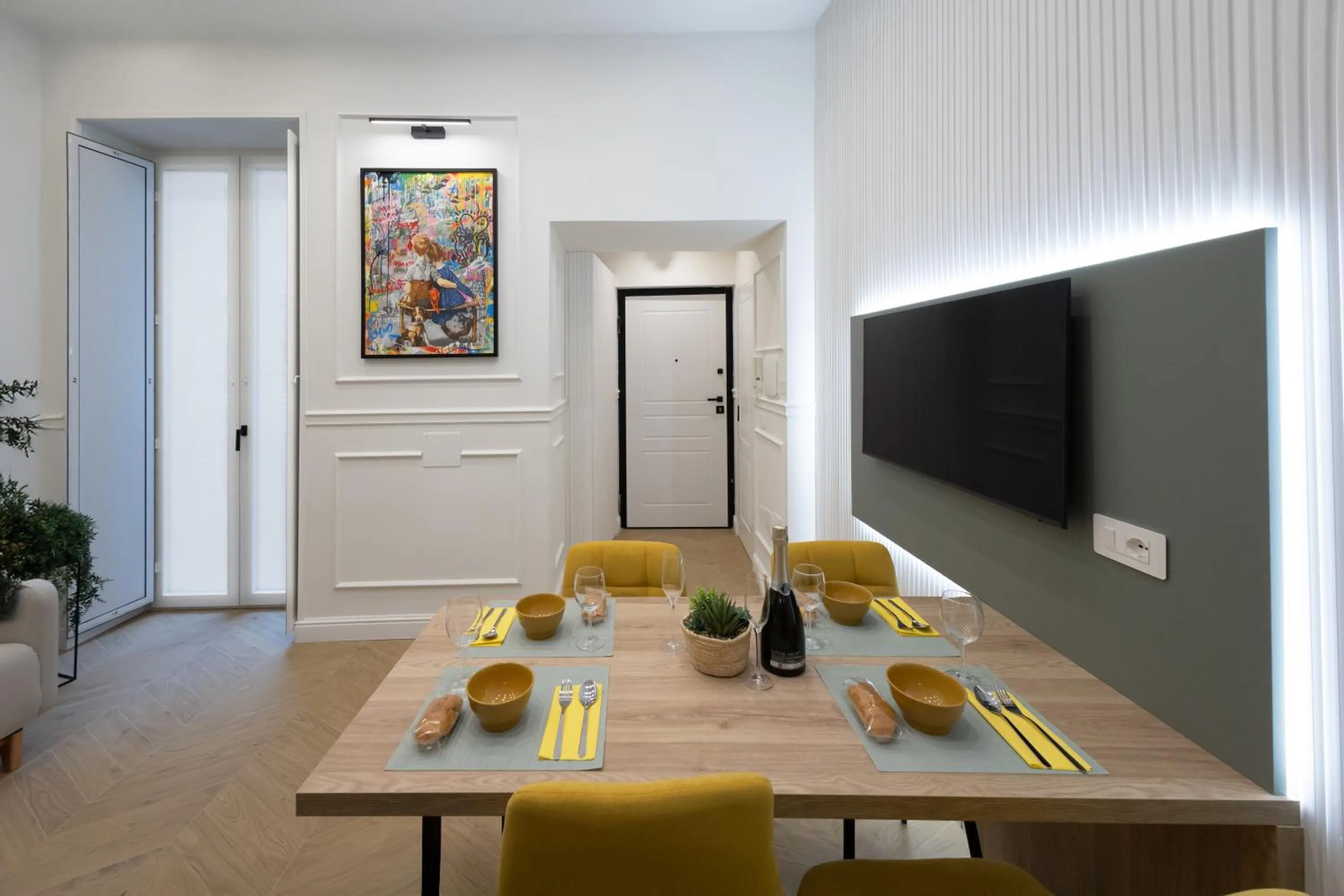 Dining area in extra luxury apartment salerno center