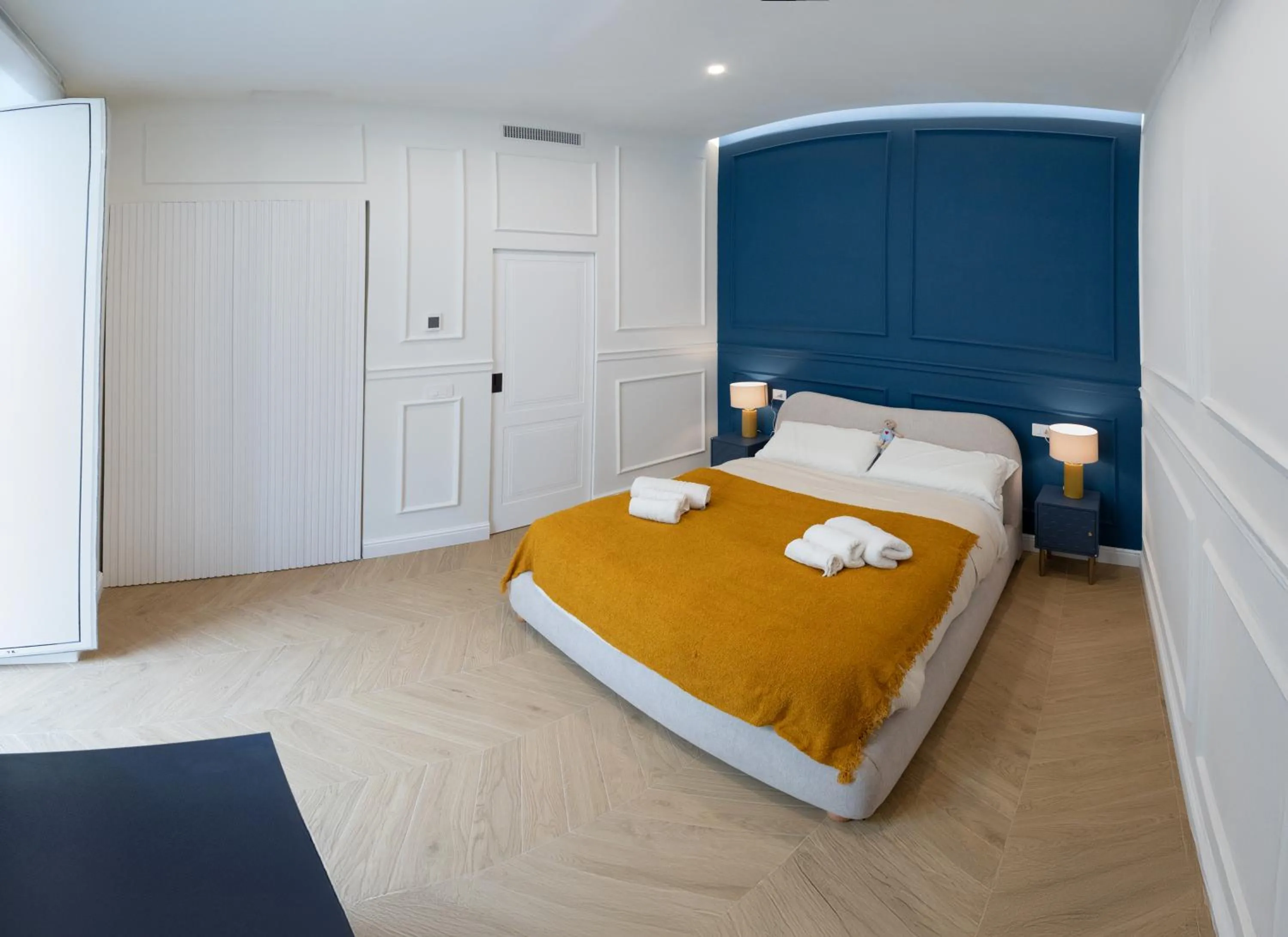 Bedroom, Bed in extra luxury apartment salerno center