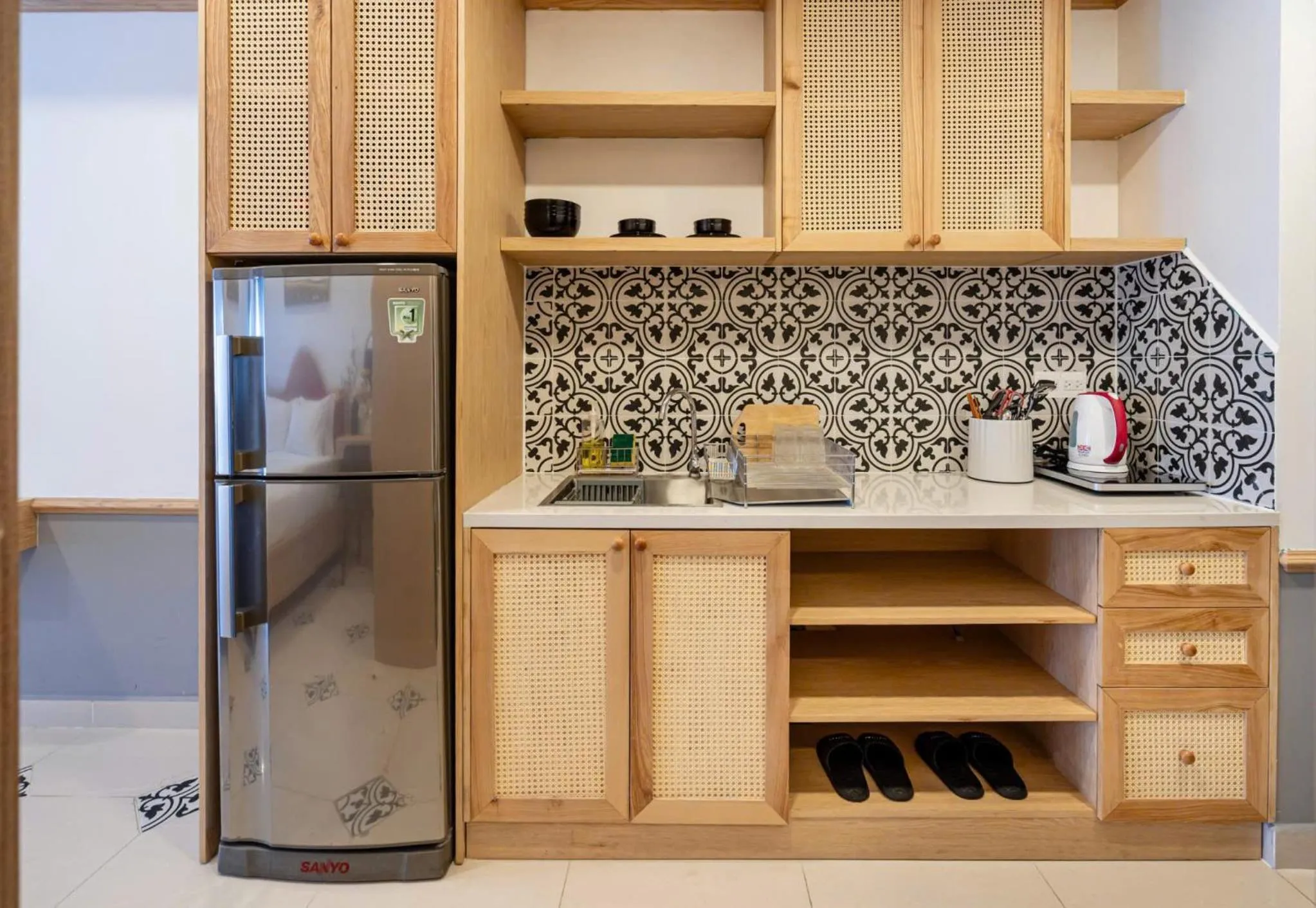Kitchen or kitchenette in Otis Soho Saigon Balcony Apartment