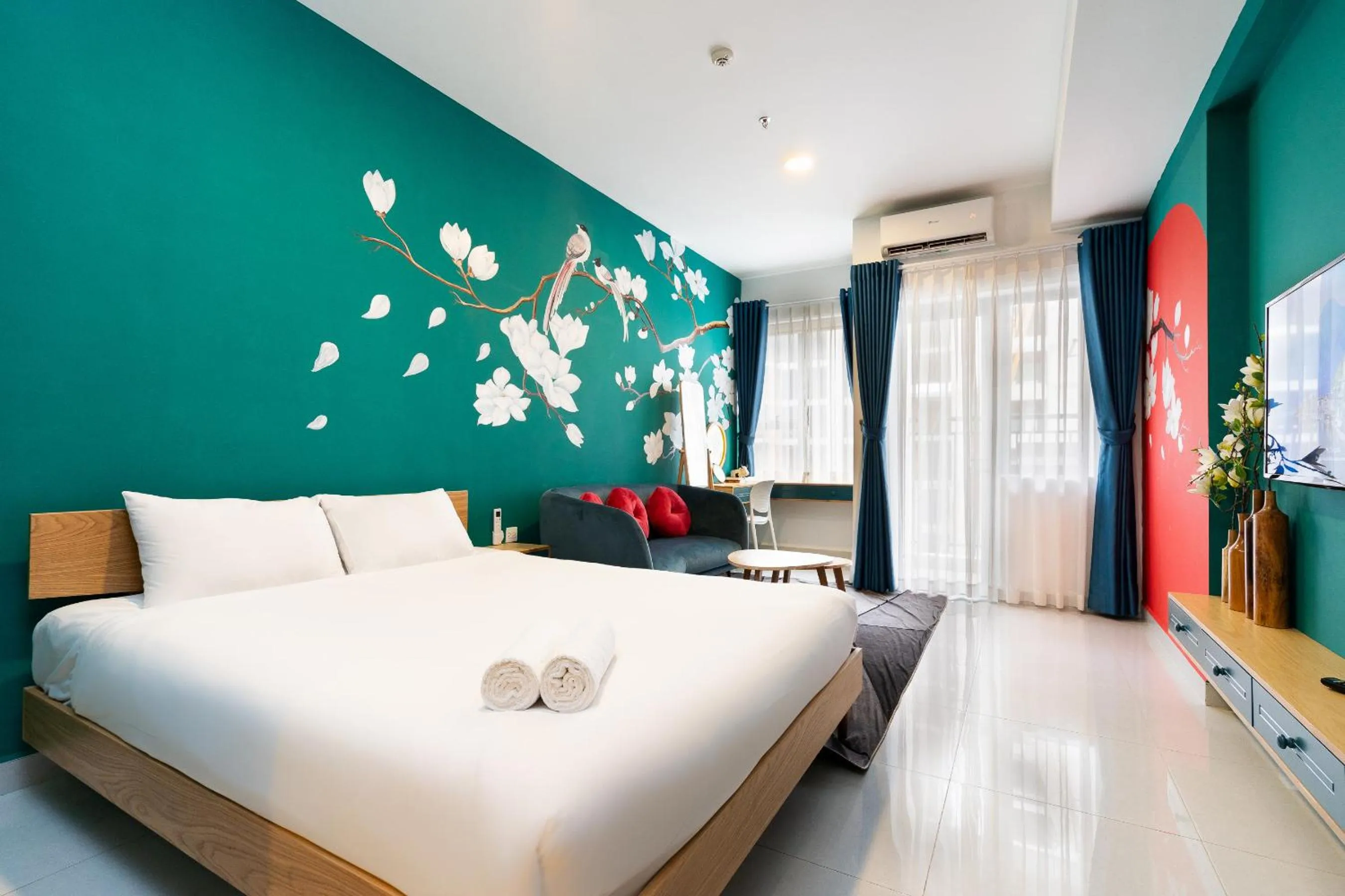 Bed in Otis Soho Saigon Balcony Apartment