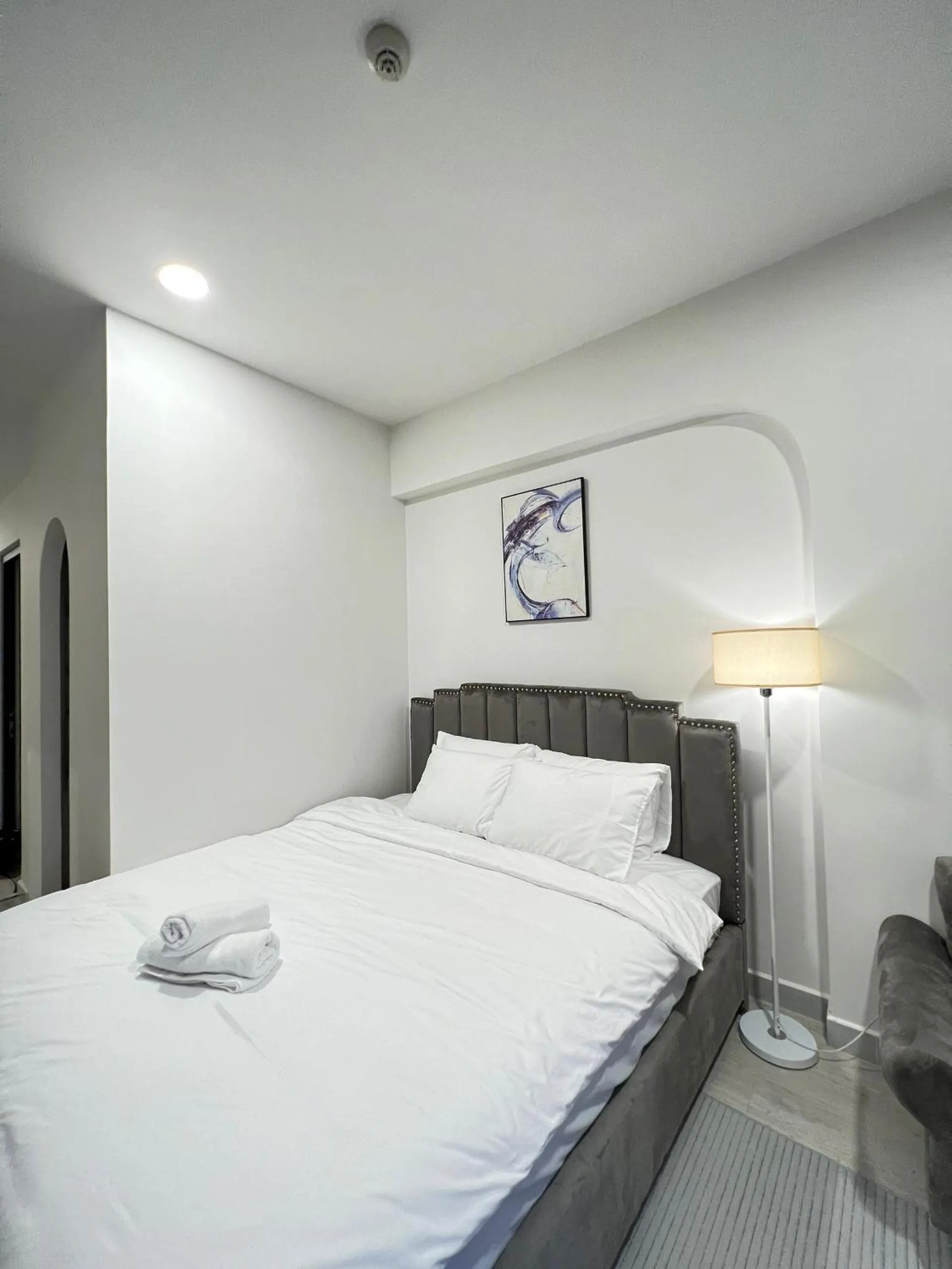 Bed in Otis Soho Saigon Balcony Apartment