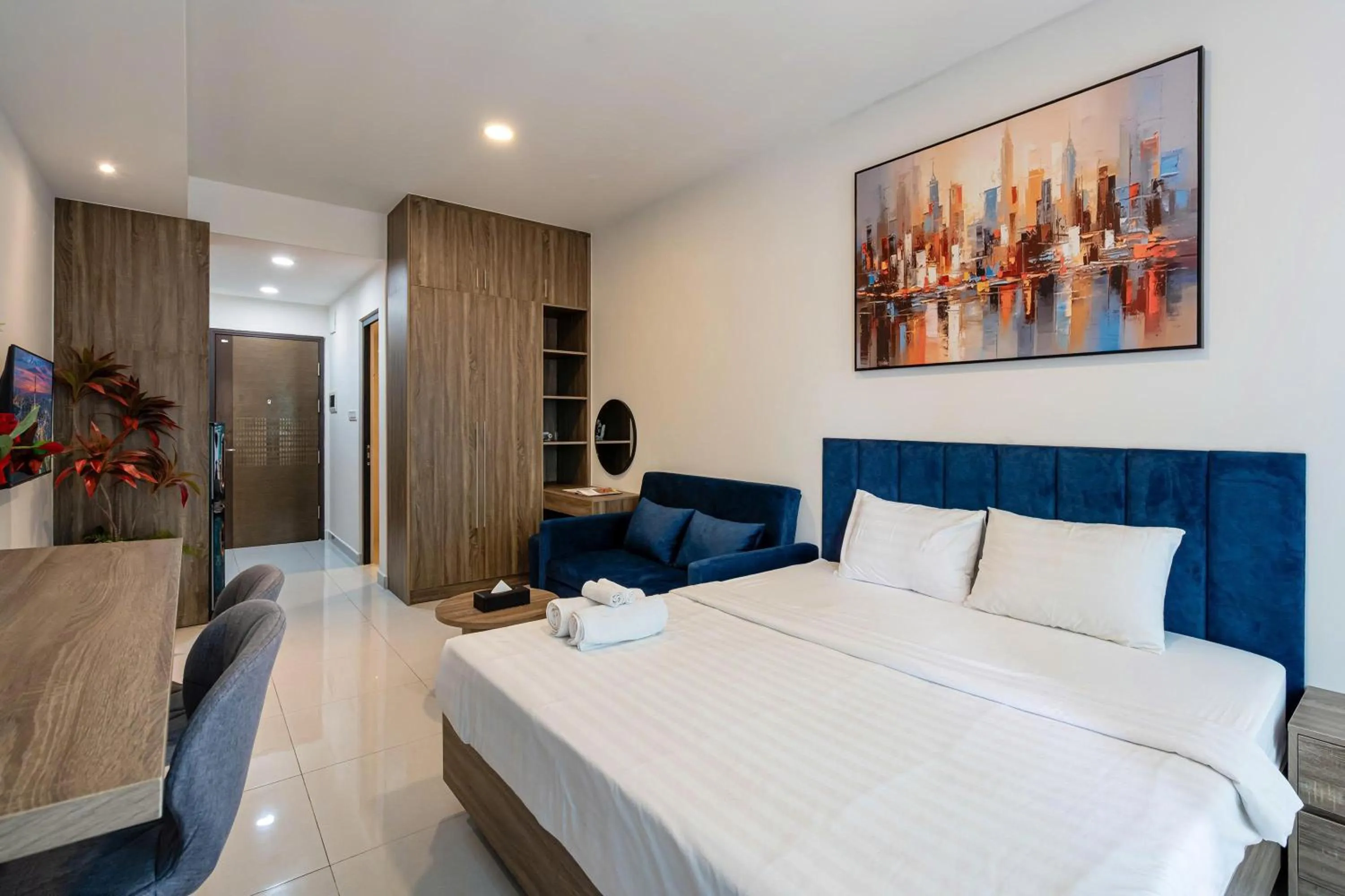 Bed in Otis Soho Saigon Balcony Apartment