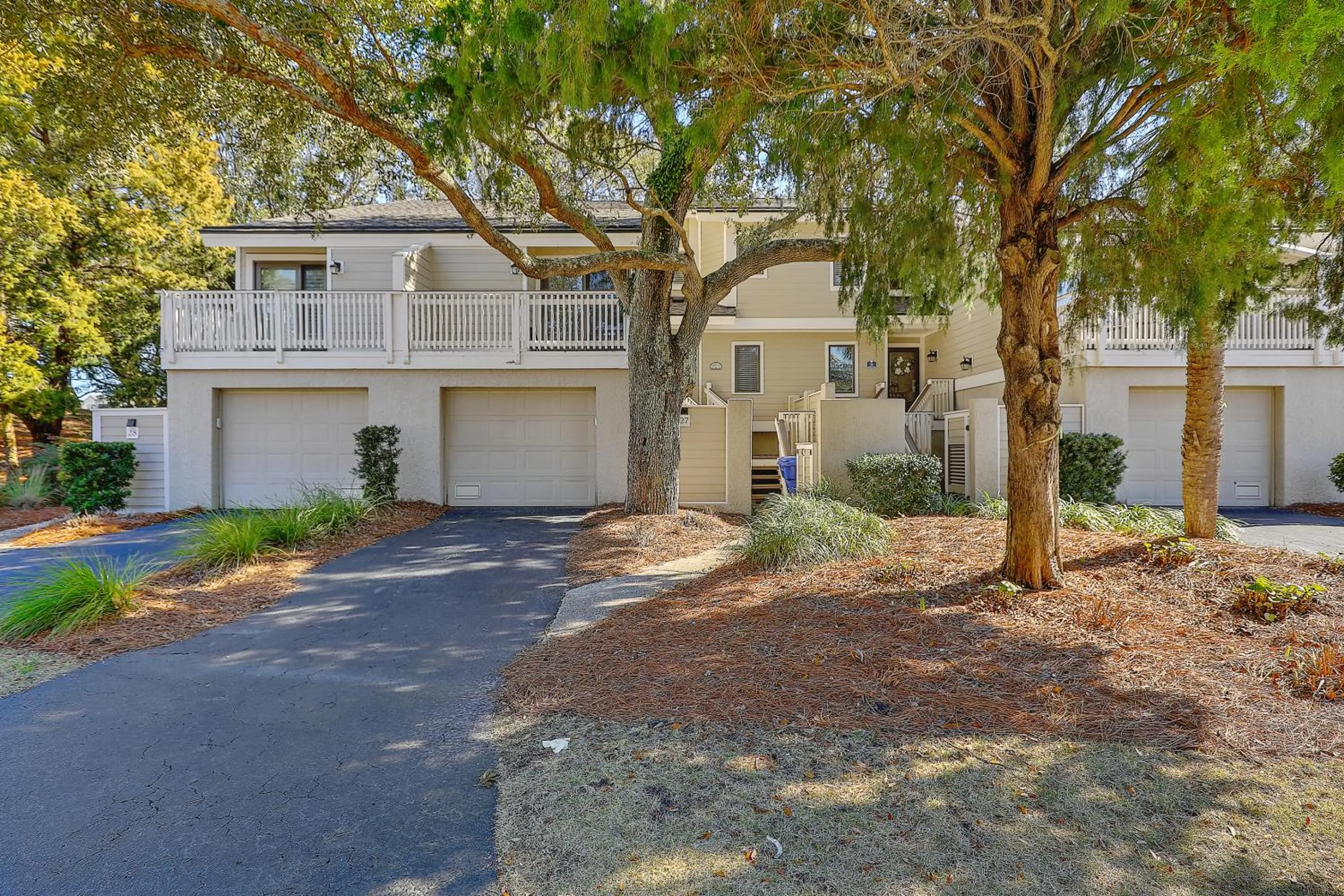 Property building in Fairway Dunes 27 - Screened Porch Golf Course View!