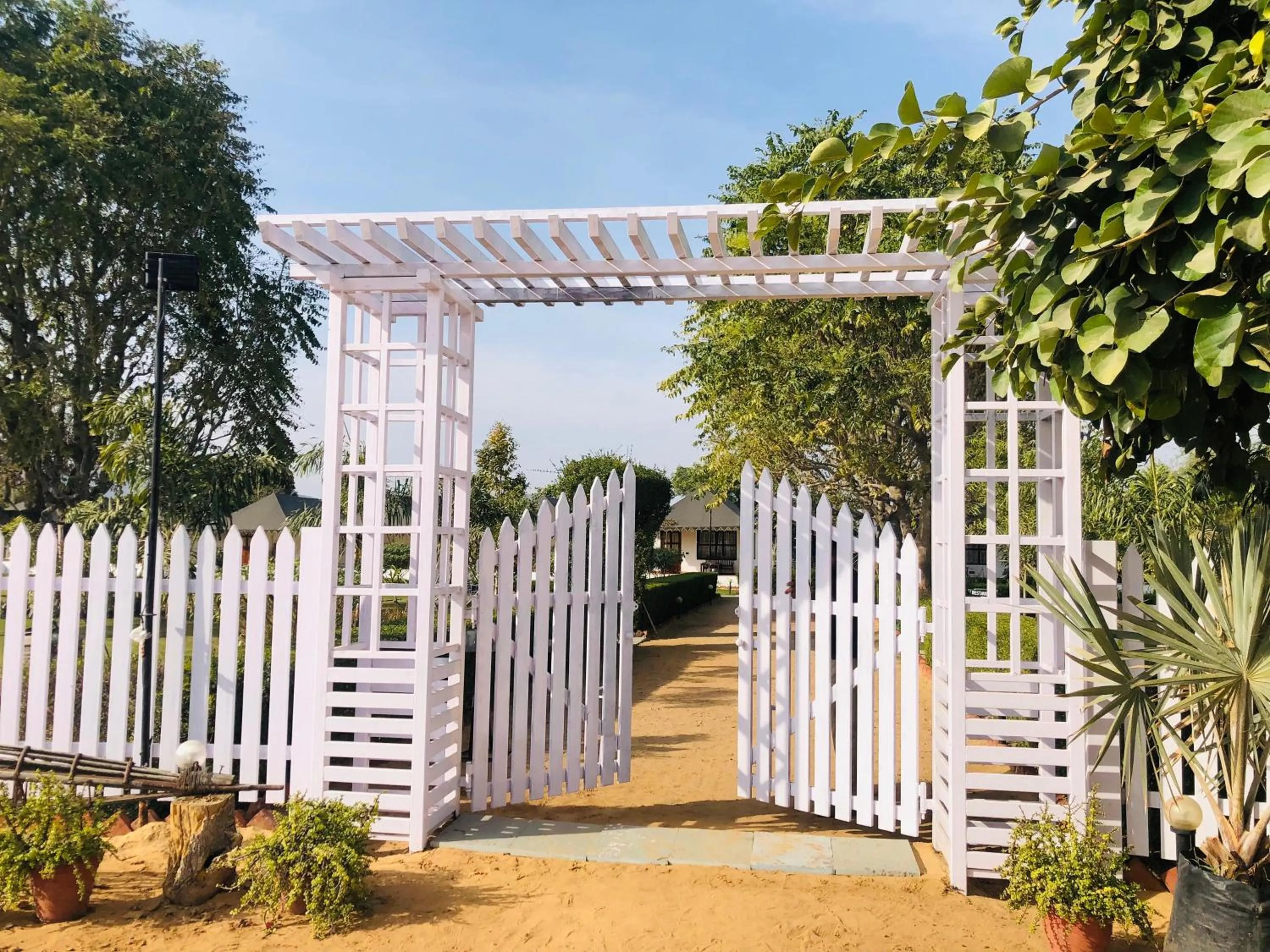 Facade/entrance in Cattle Inn Resort - Luxury Cottages Pushkar
