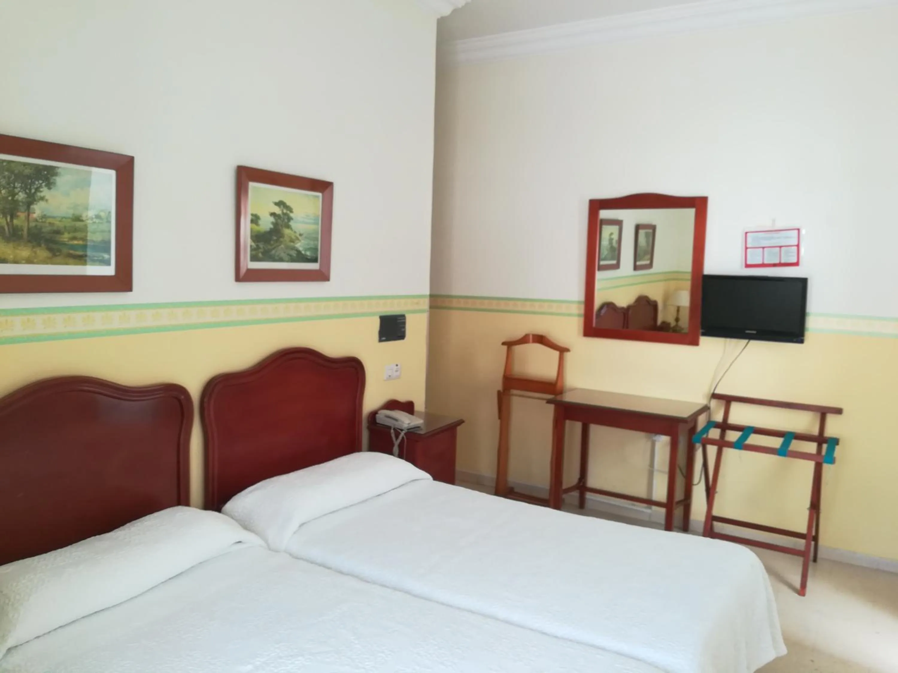 Decorative detail, Bed in Nuevo Hotel