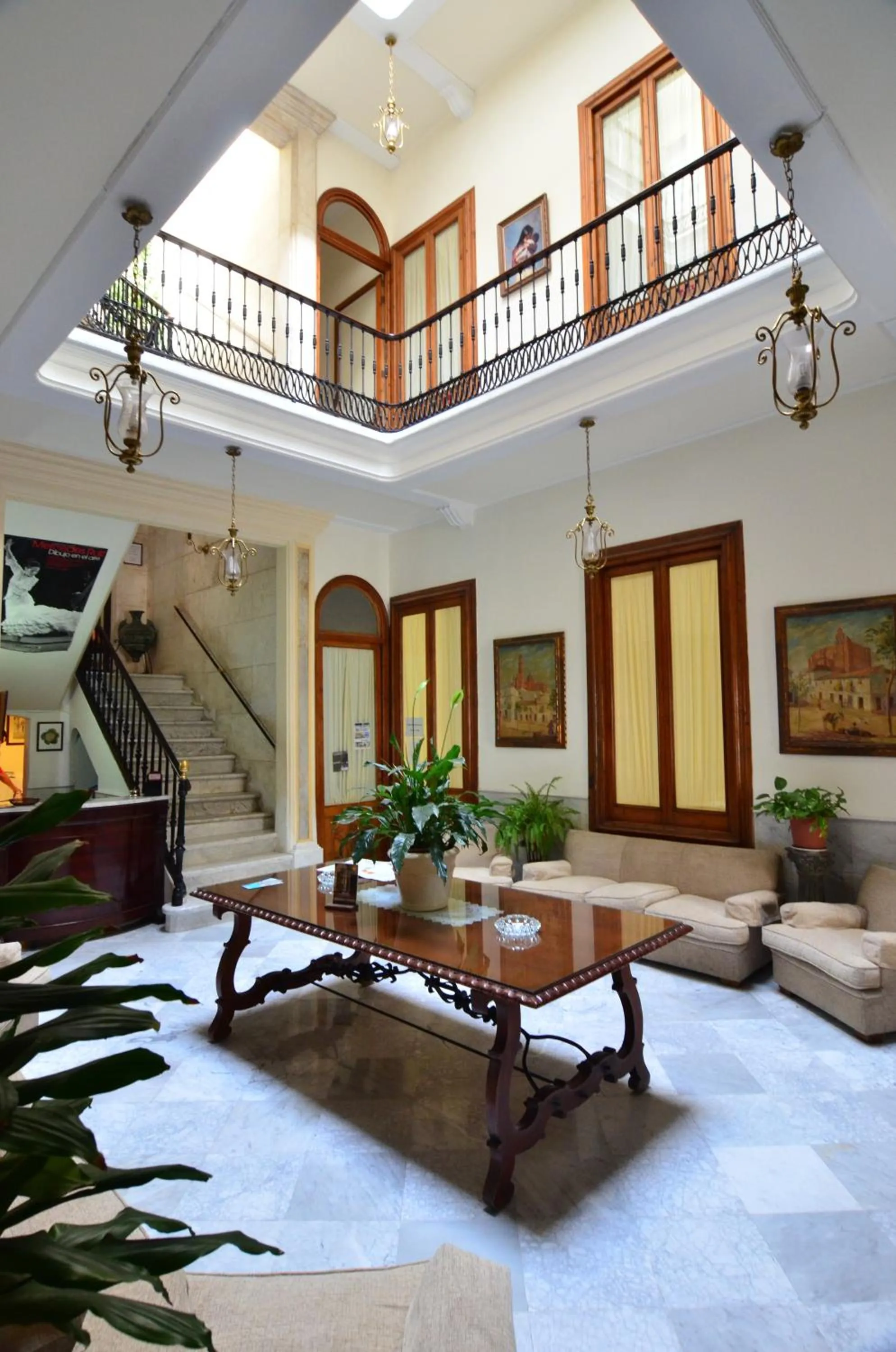 Facade/entrance in Nuevo Hotel