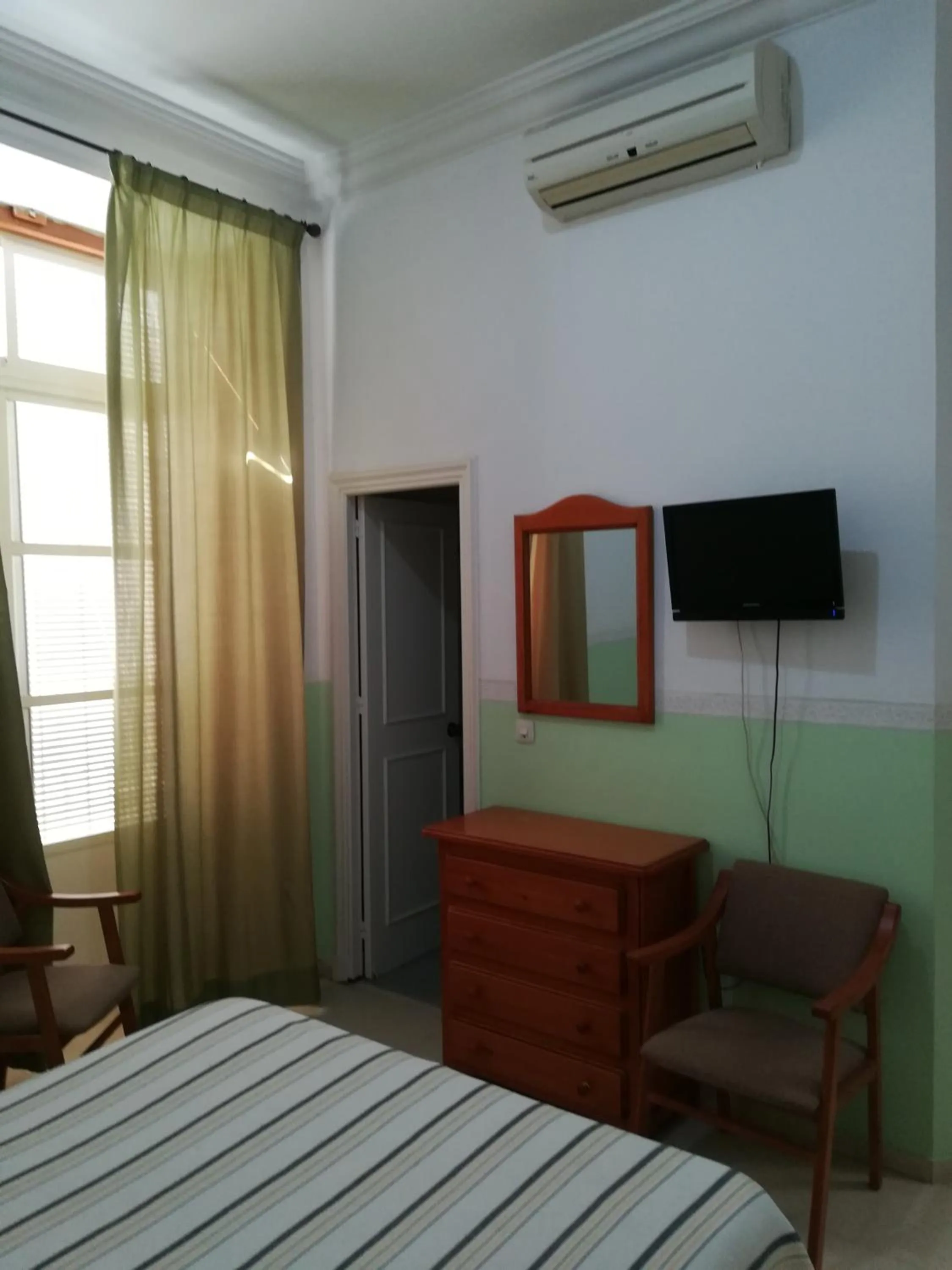 Decorative detail, Bed in Nuevo Hotel