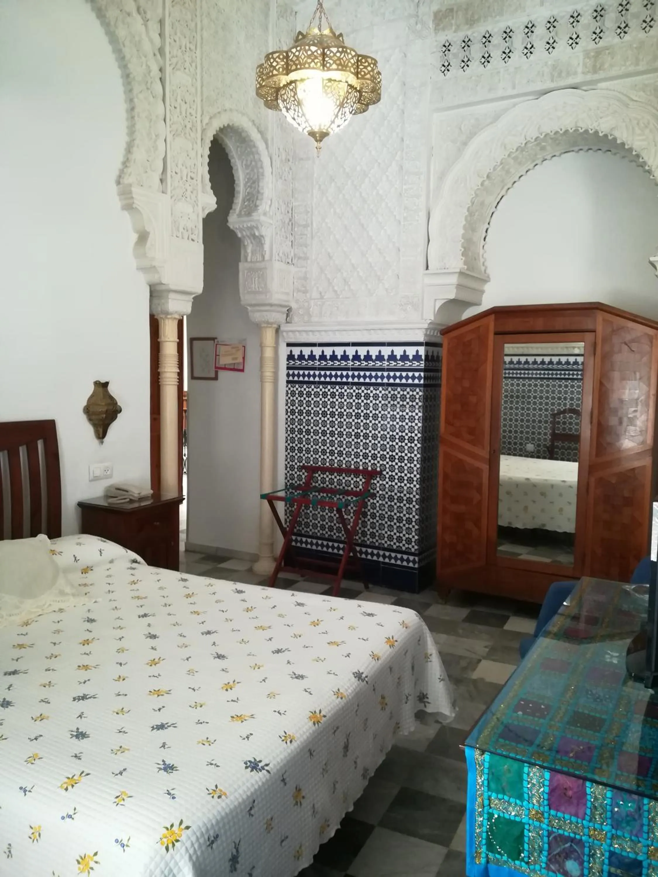 Decorative detail, Bed in Nuevo Hotel