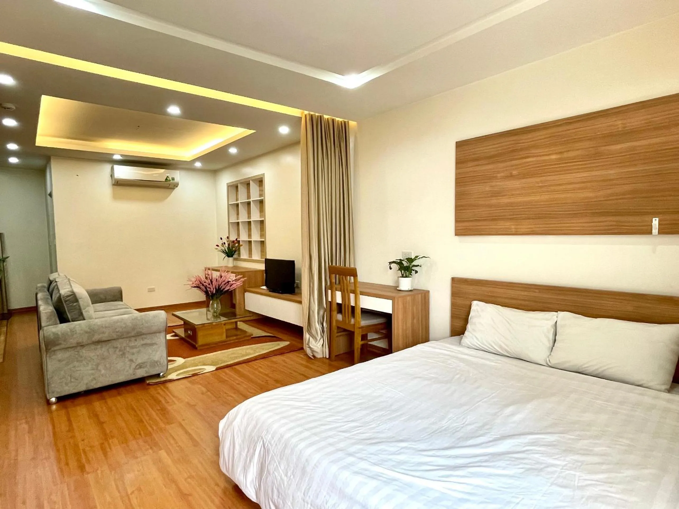 Bed in NINE HOUSING 92 Dao Tan