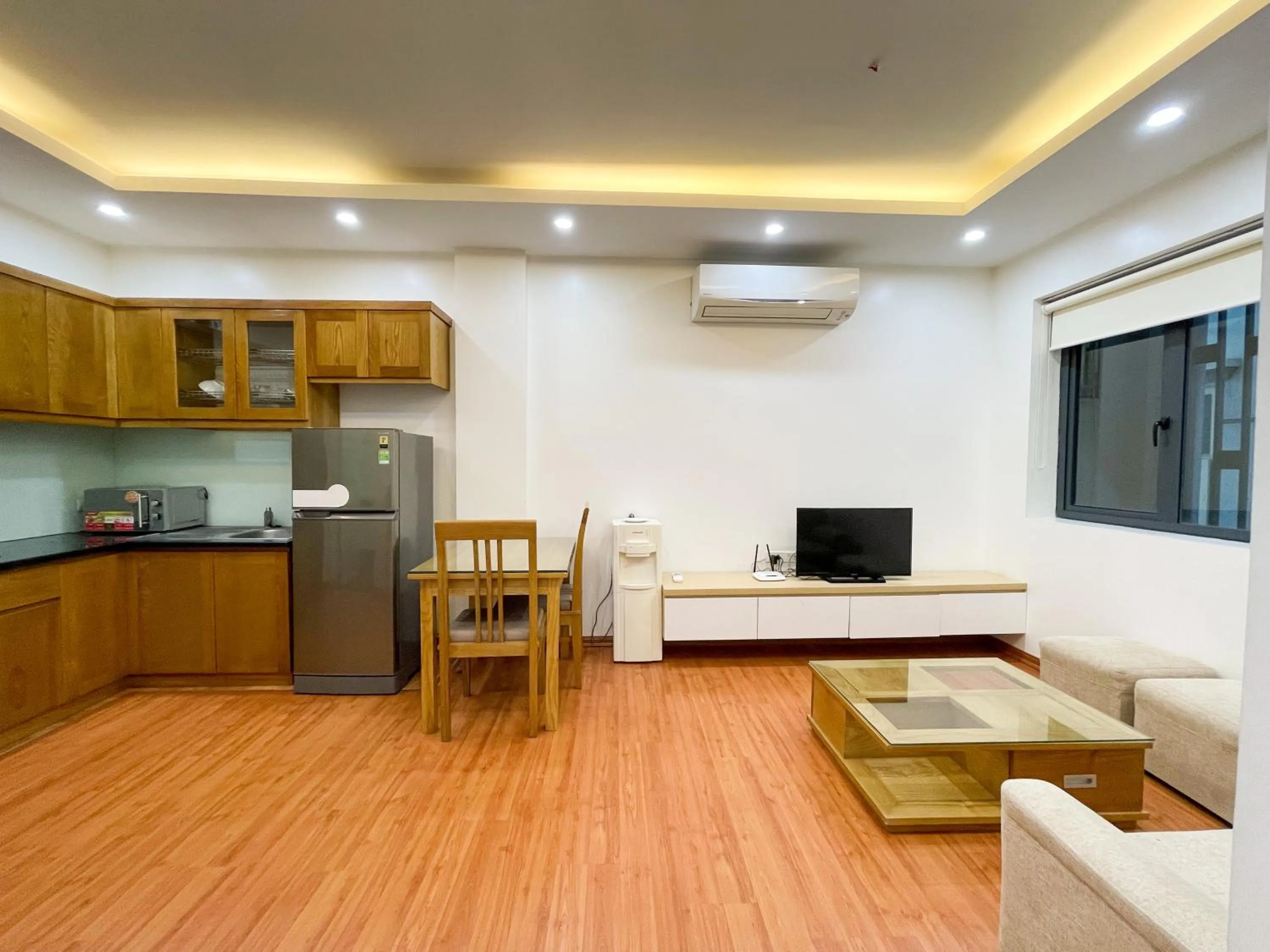 NINE HOUSING 92 Dao Tan