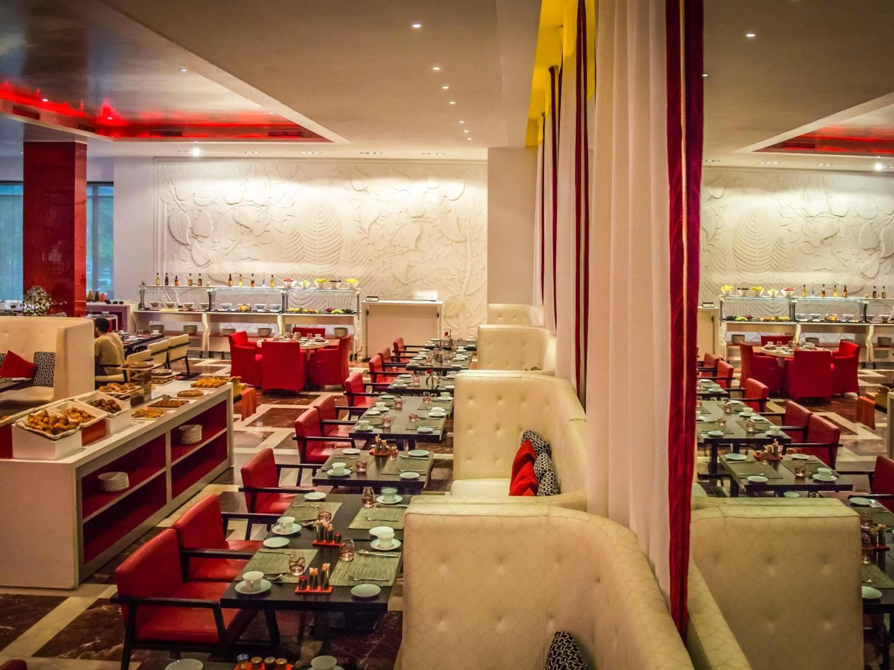 Restaurant/places to eat in Sofitel Rabat Jardin Des Roses