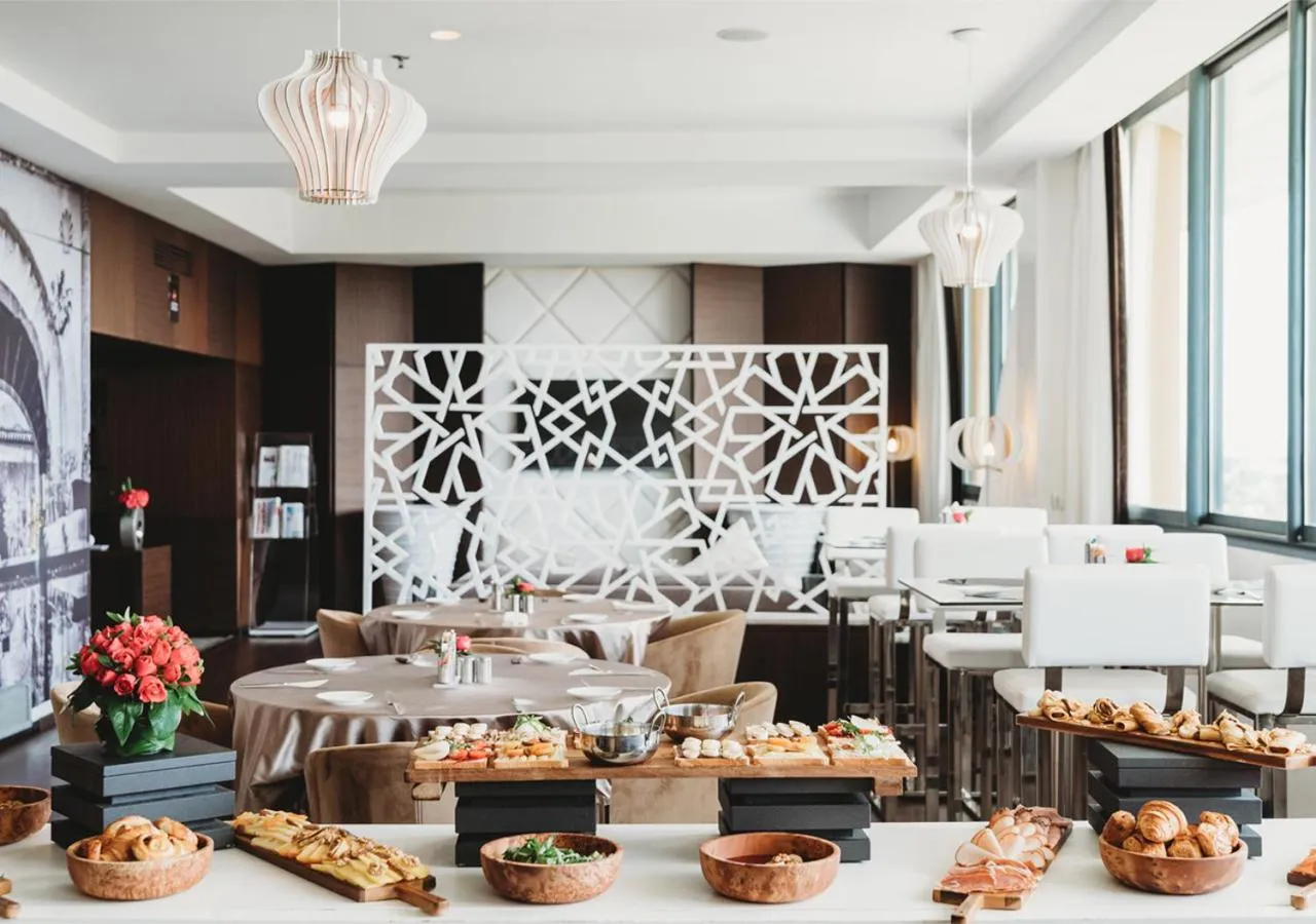 Restaurant/places to eat in Sofitel Rabat Jardin Des Roses