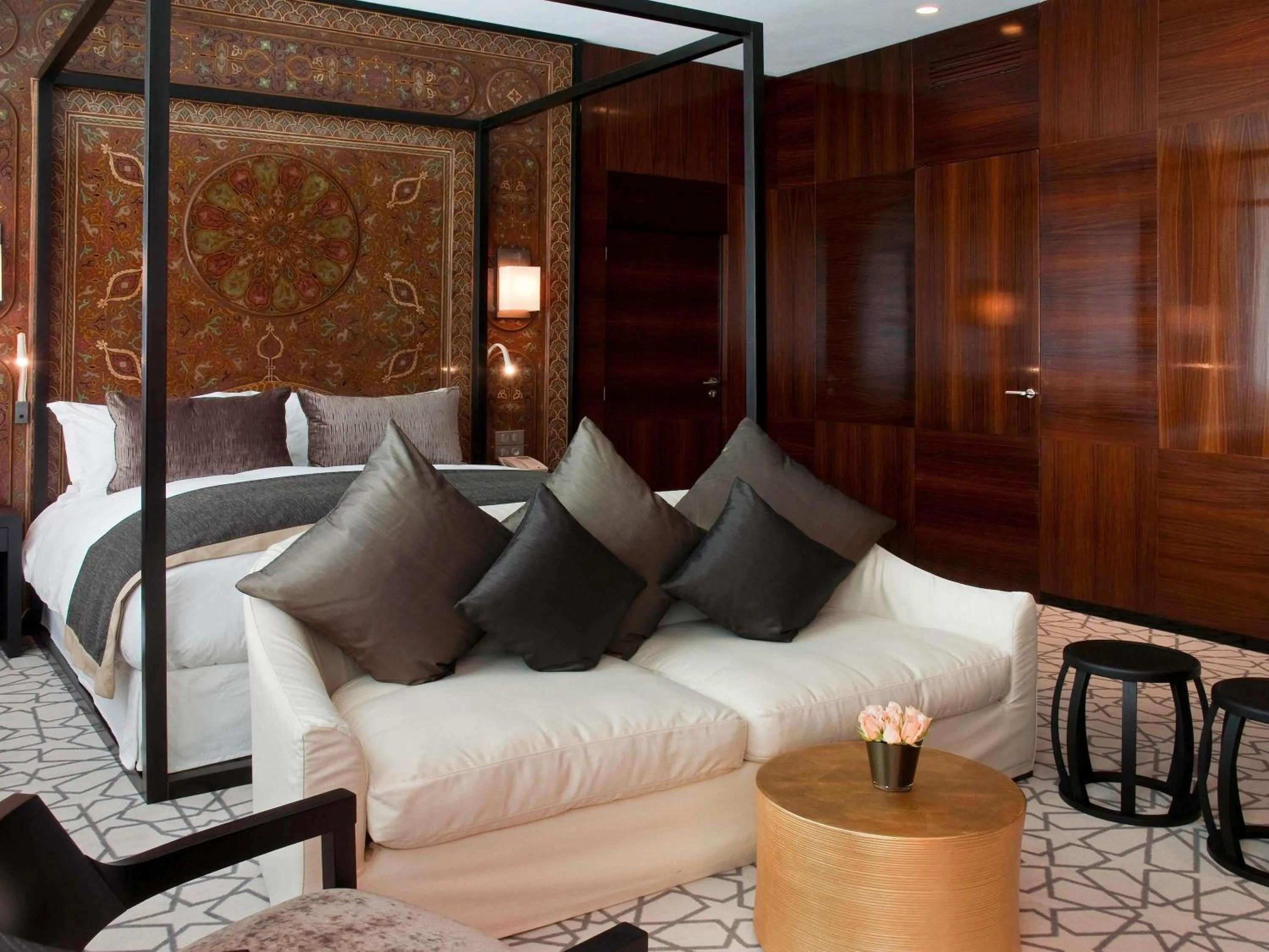 Bedroom, Bed in Sofitel Rabat Jardin Des Roses