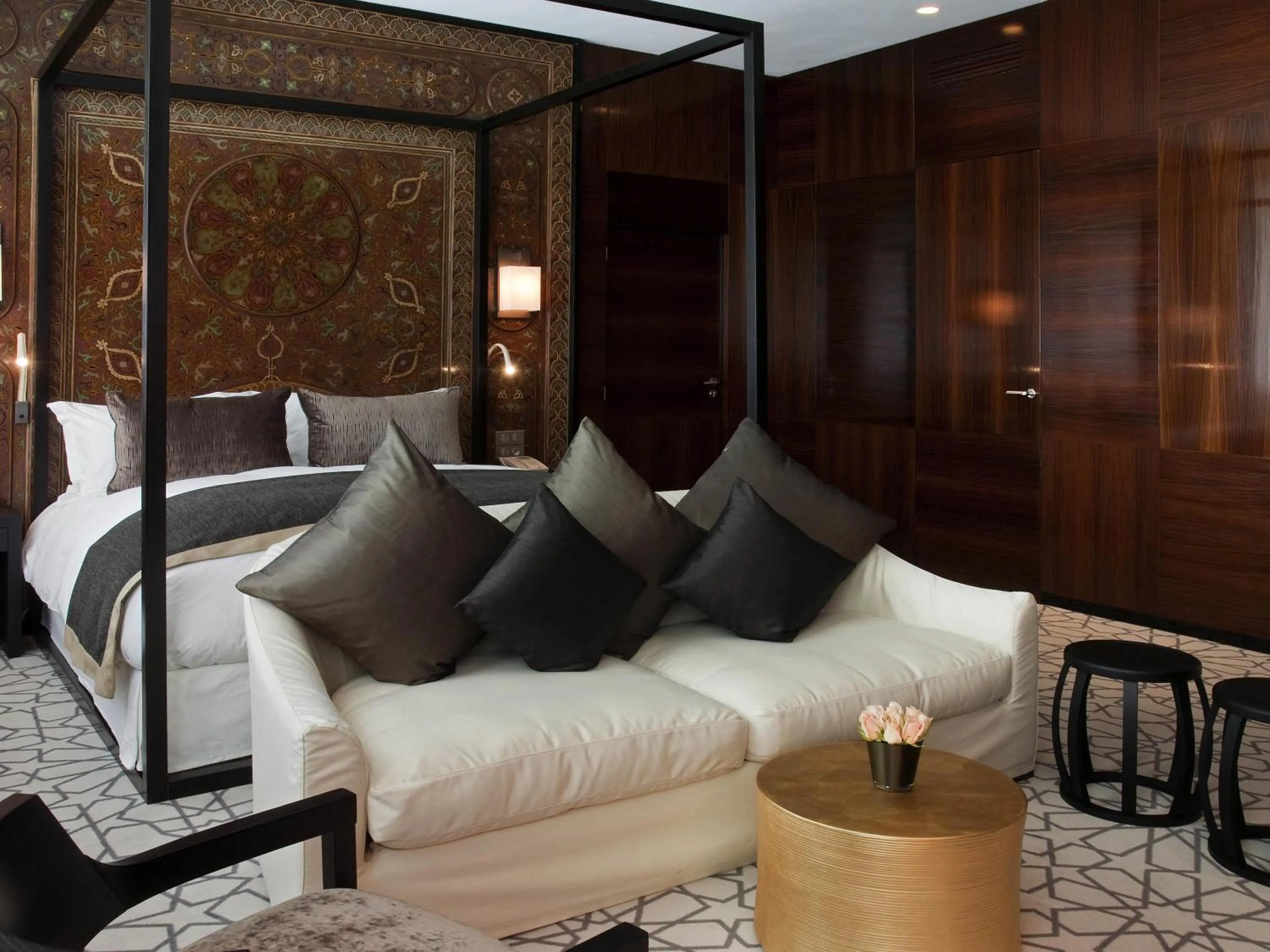 Bedroom, Bed in Sofitel Rabat Jardin Des Roses