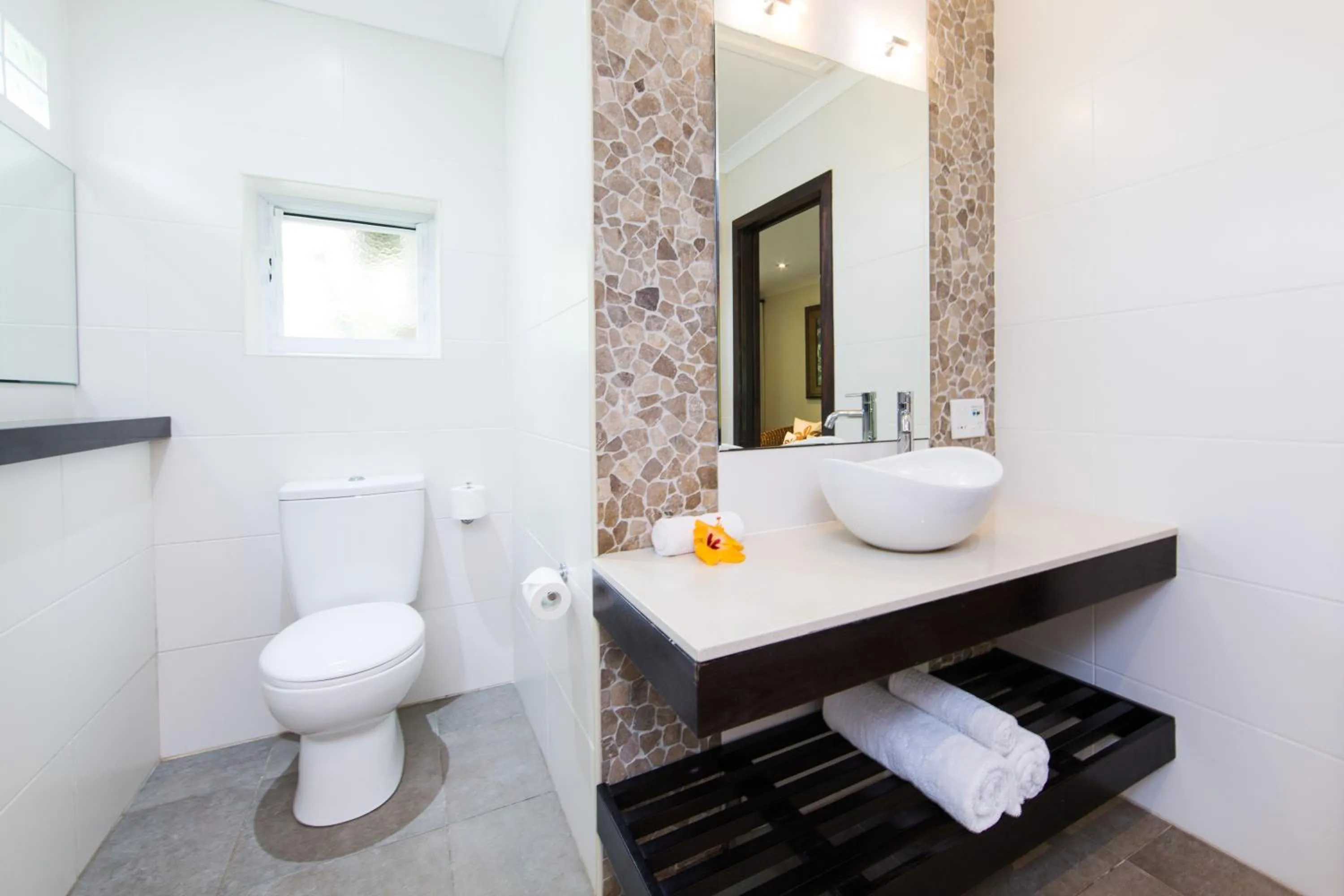 Bathroom in Pacific Resort Rarotonga