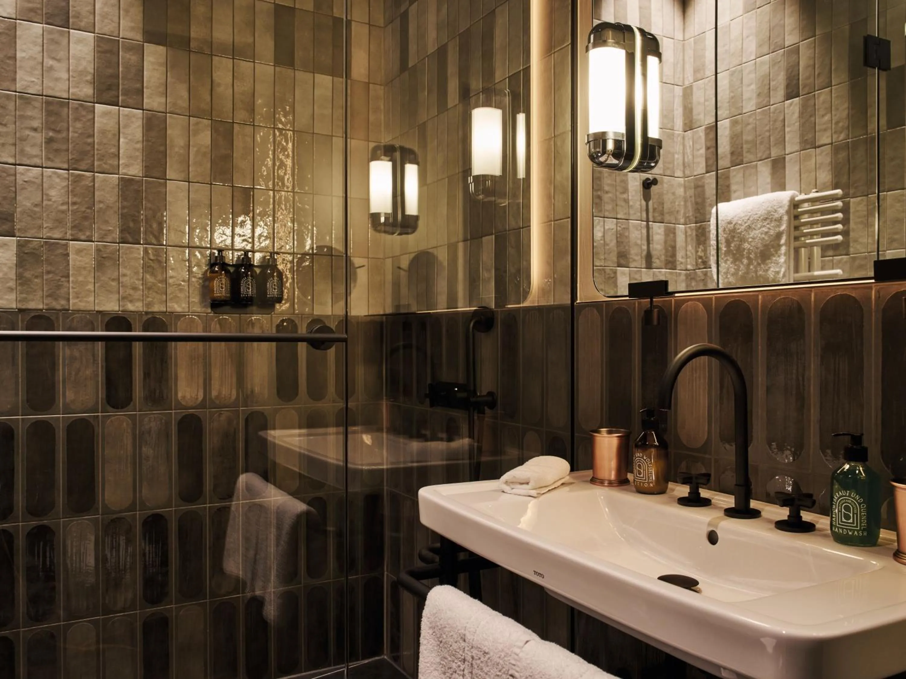 Shower in A-ROSA Straubinger Grand Hotel Bad Gastein - Adults Only