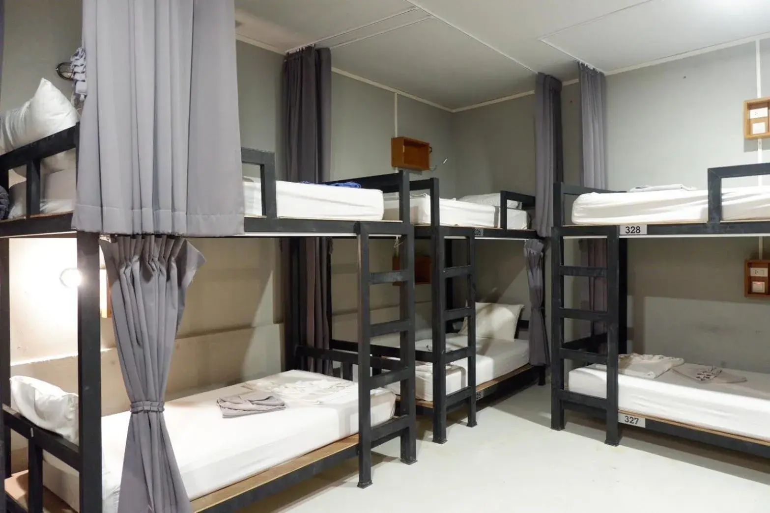Bed in 10-Bed Female Dormitory Room in Leisure Hostel Bed in 10-Bed Female Dormitory Room in Leisure Hostel