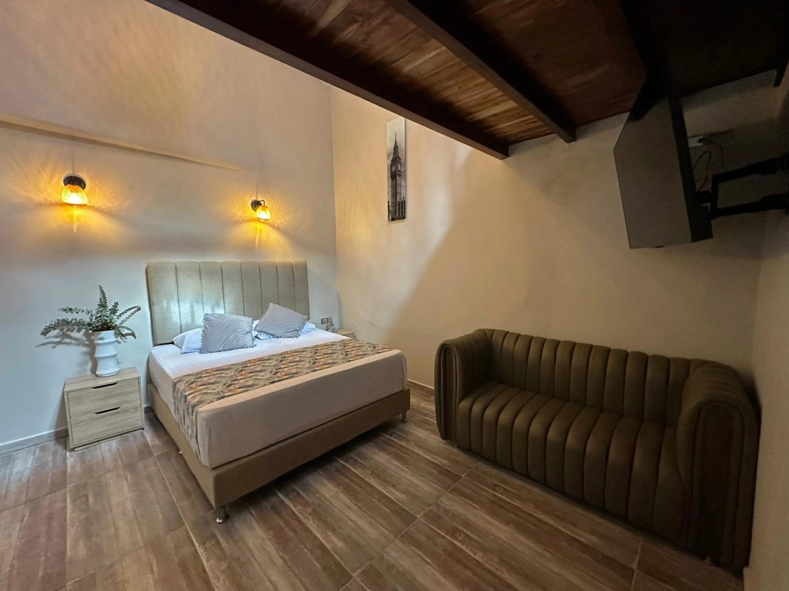 Bedroom, Bed in HOTEL BALI AT POBLADO