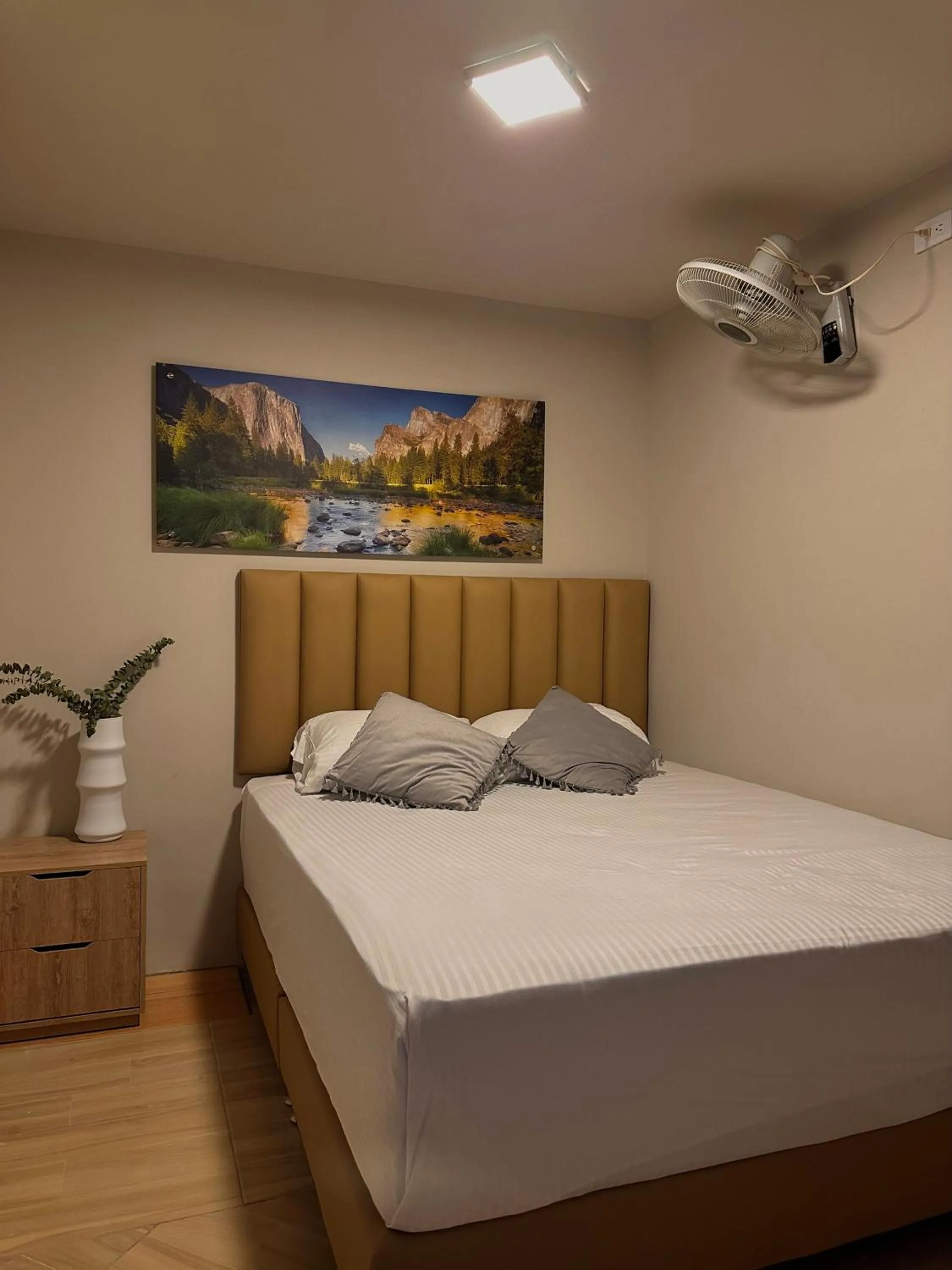 Bed in HOTEL BALI AT POBLADO