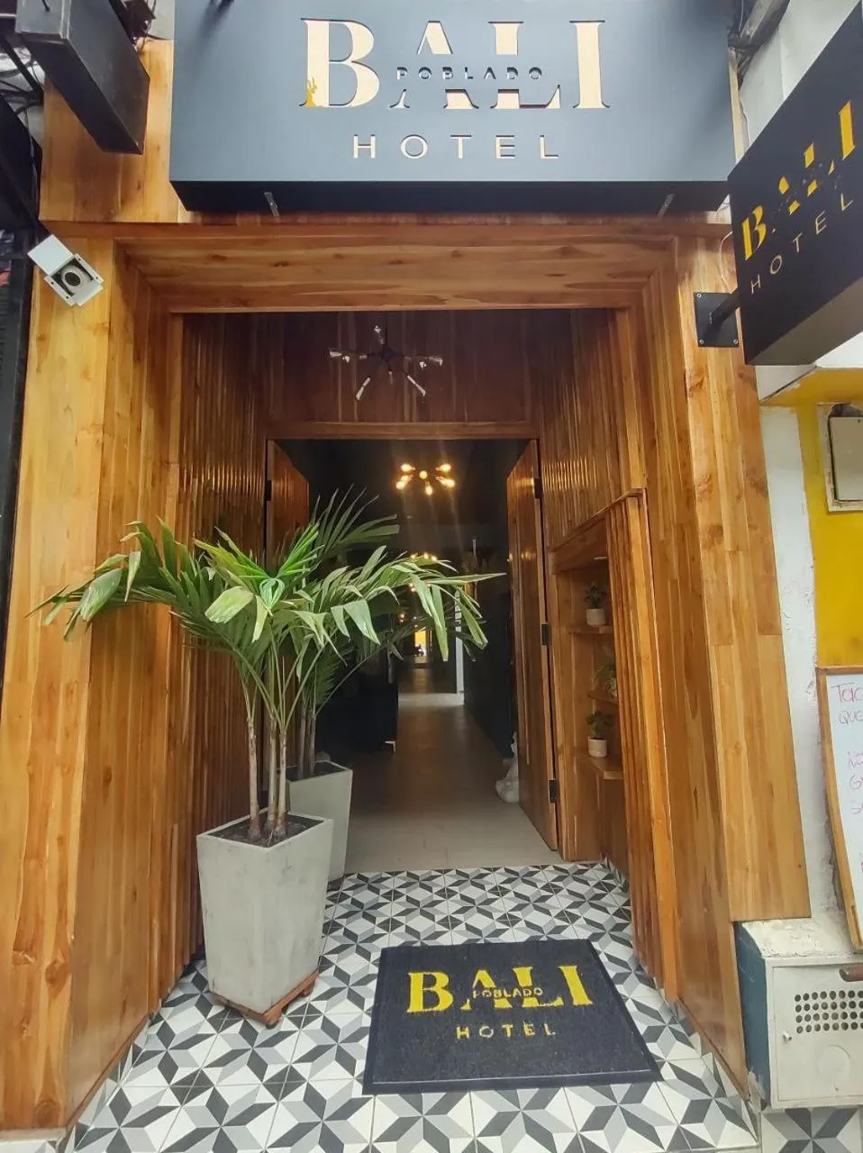 Facade/entrance in HOTEL BALI AT POBLADO