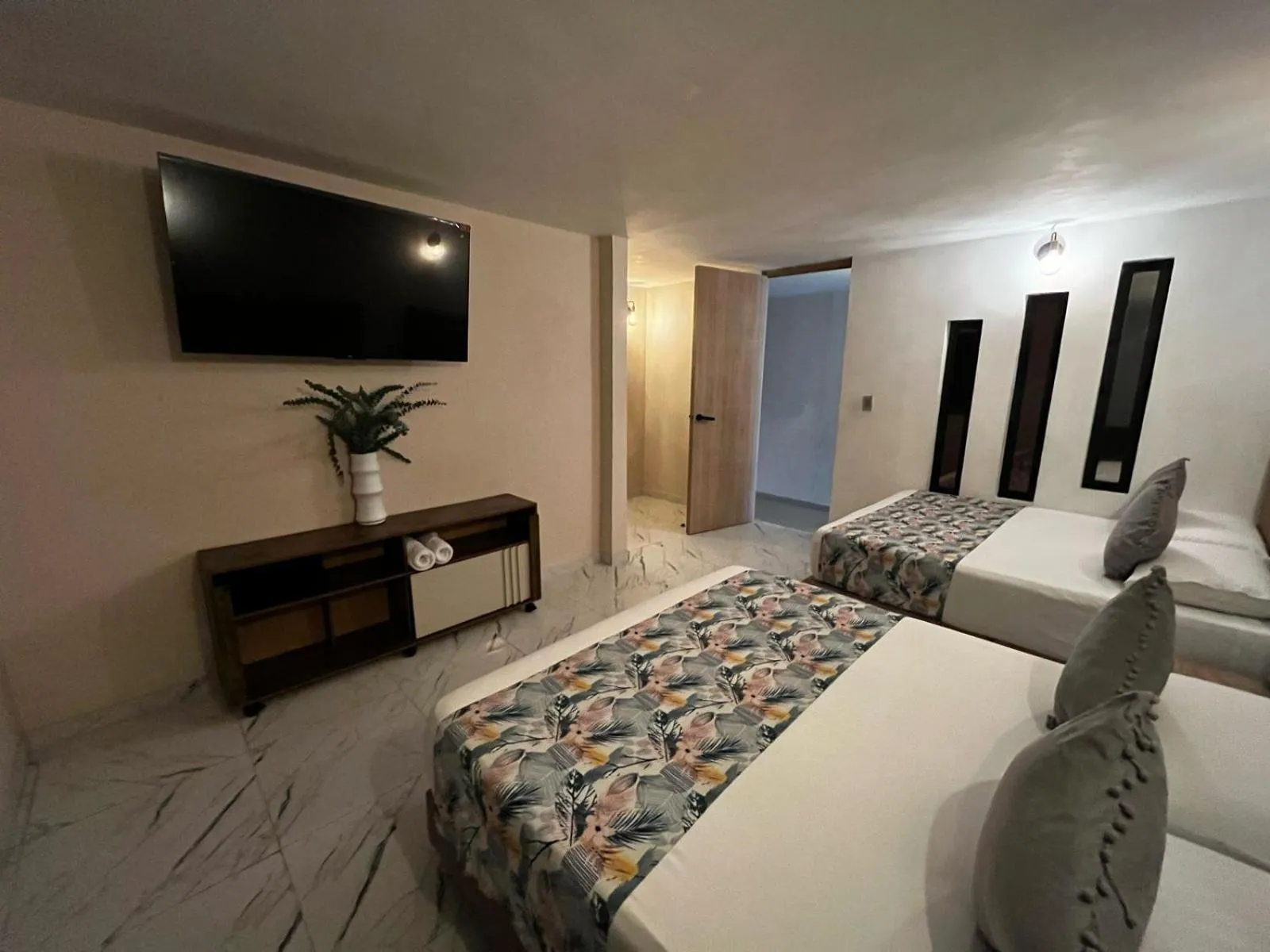 Bedroom, Bed in HOTEL BALI AT POBLADO