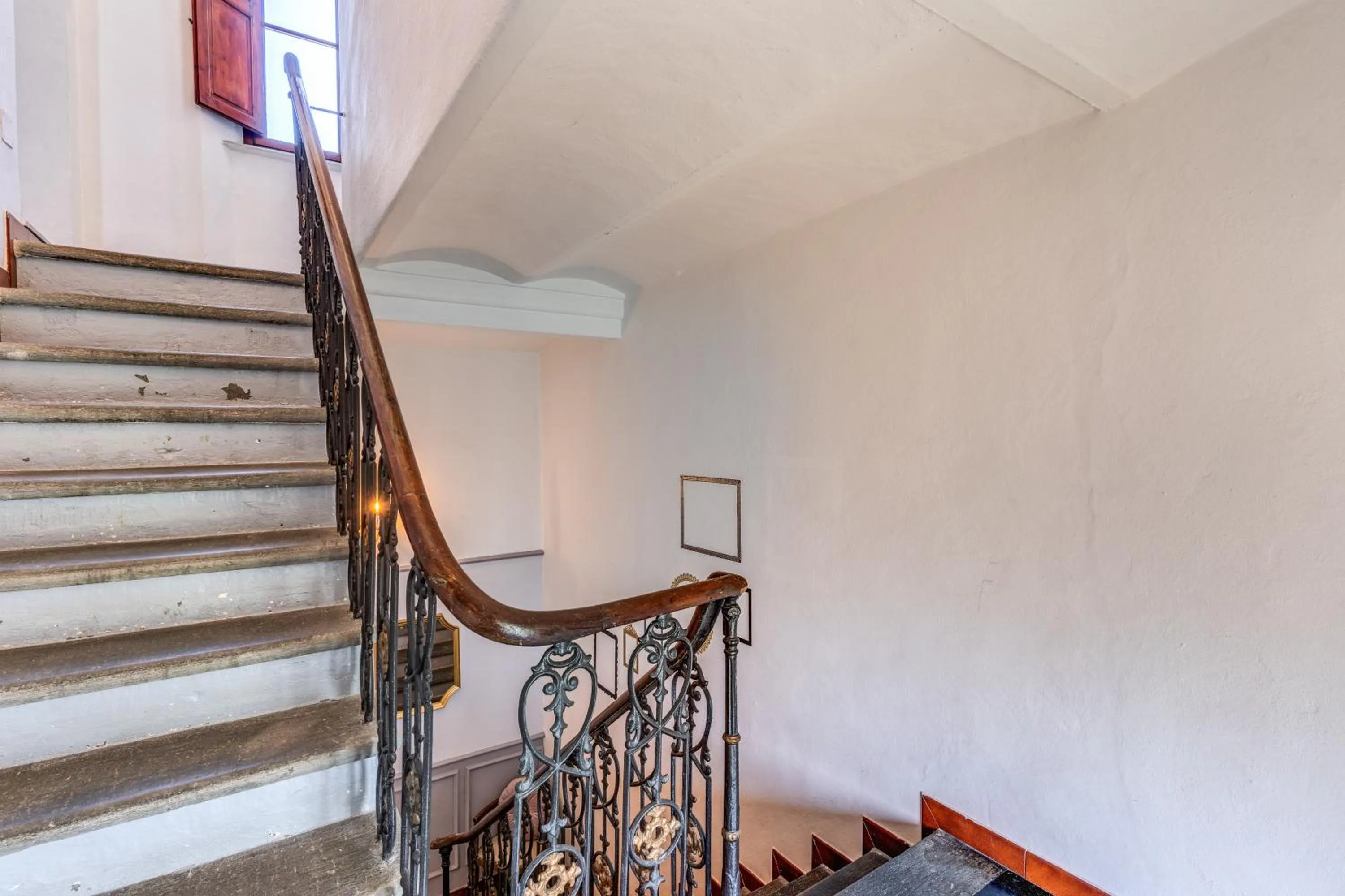 AwesHomeitaly - Villa Tower