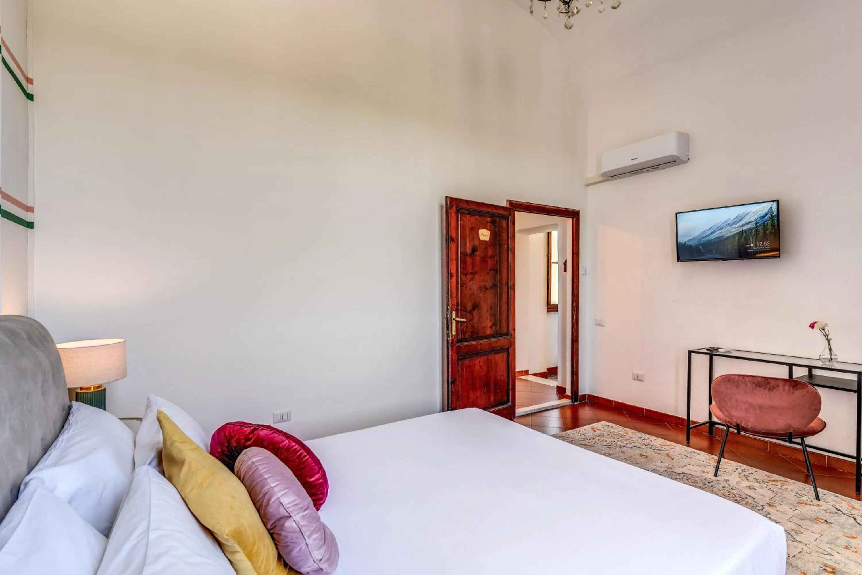 Bedroom, Bed in AwesHomeitaly - Villa Tower