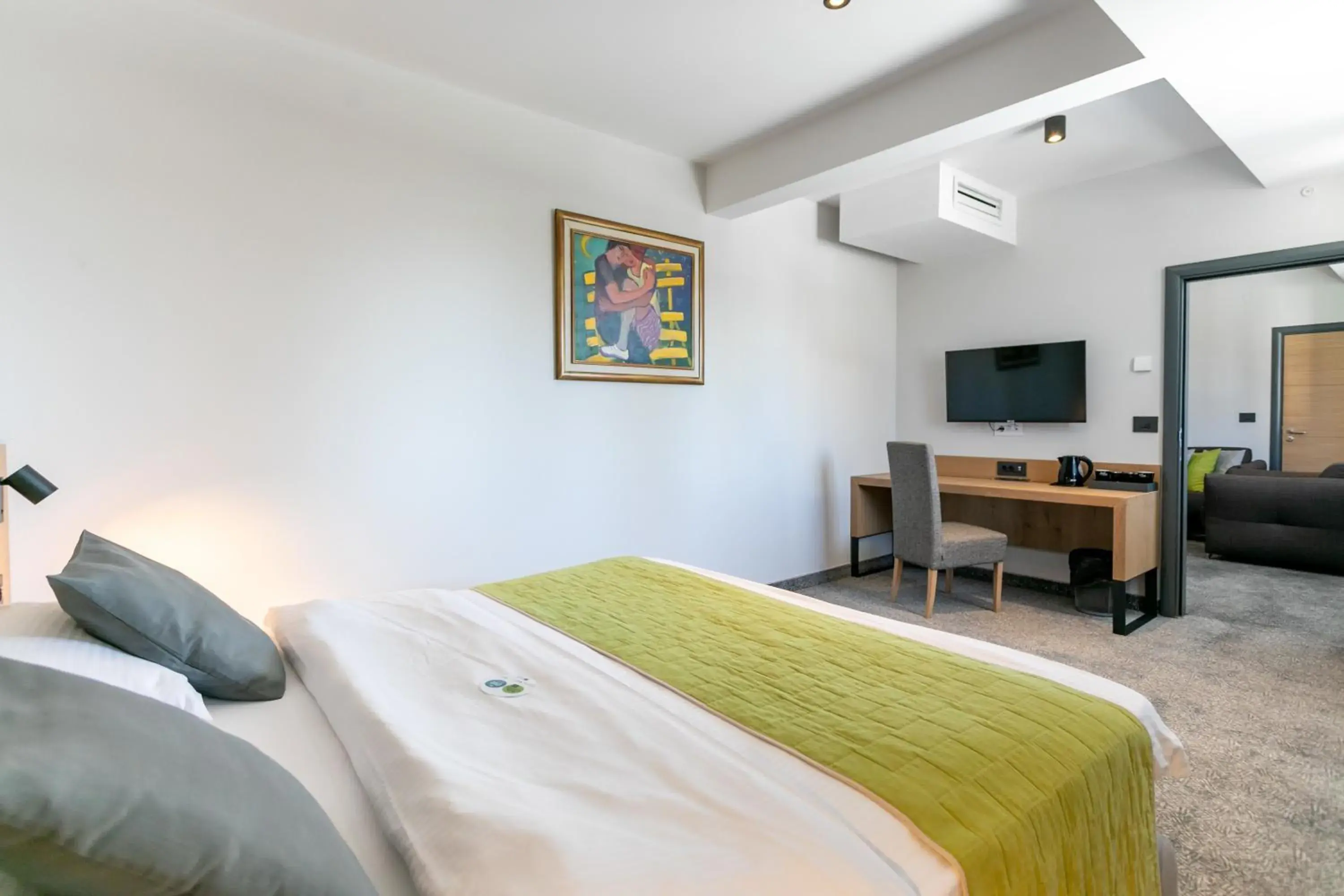 One-Bedroom Apartment - single occupancy in Mona Plaza Zlatibor One-Bedroom Apartment - single occupancy in Mona Plaza Zlatibor