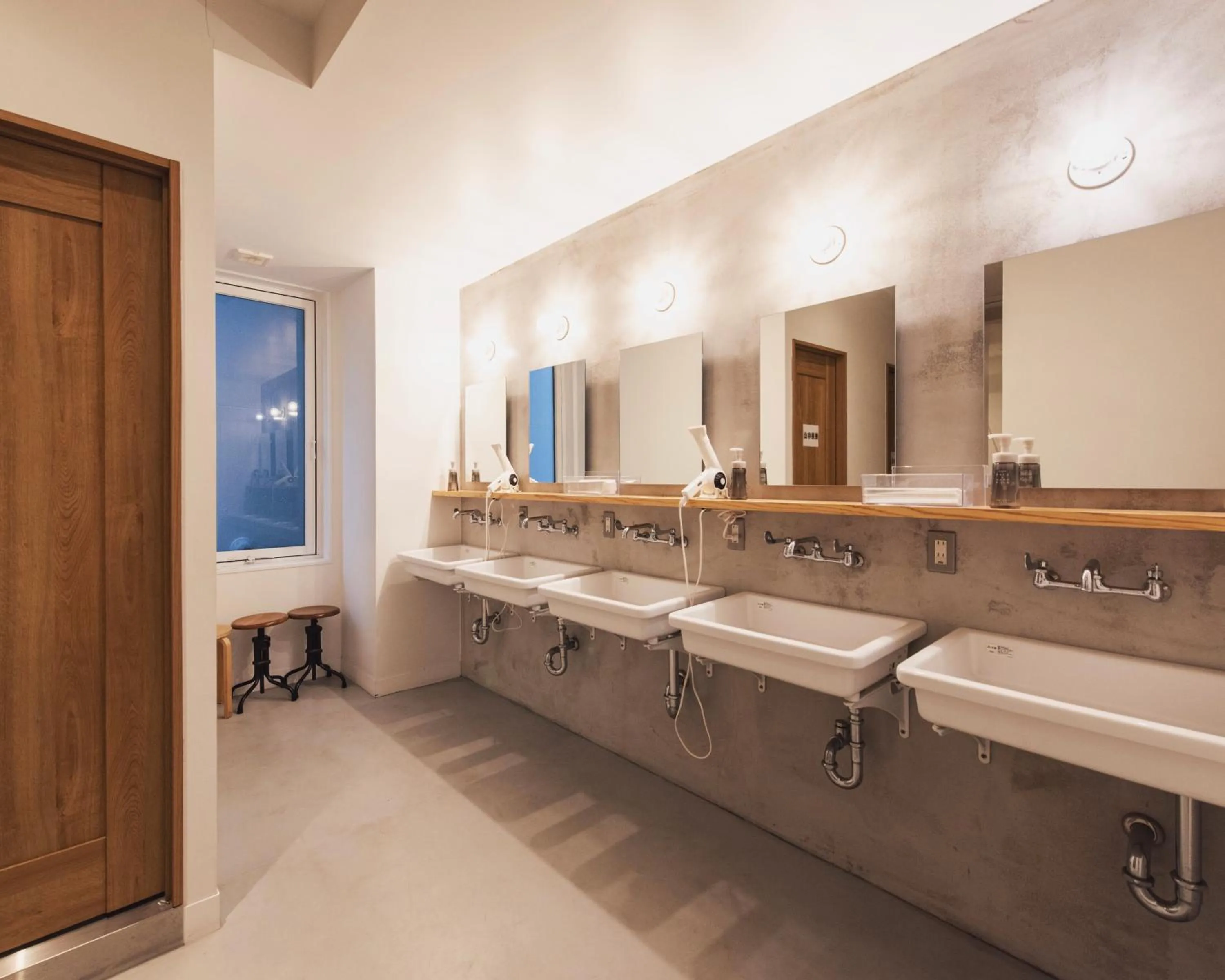 Relief Kokura ANNEX Book & Stay