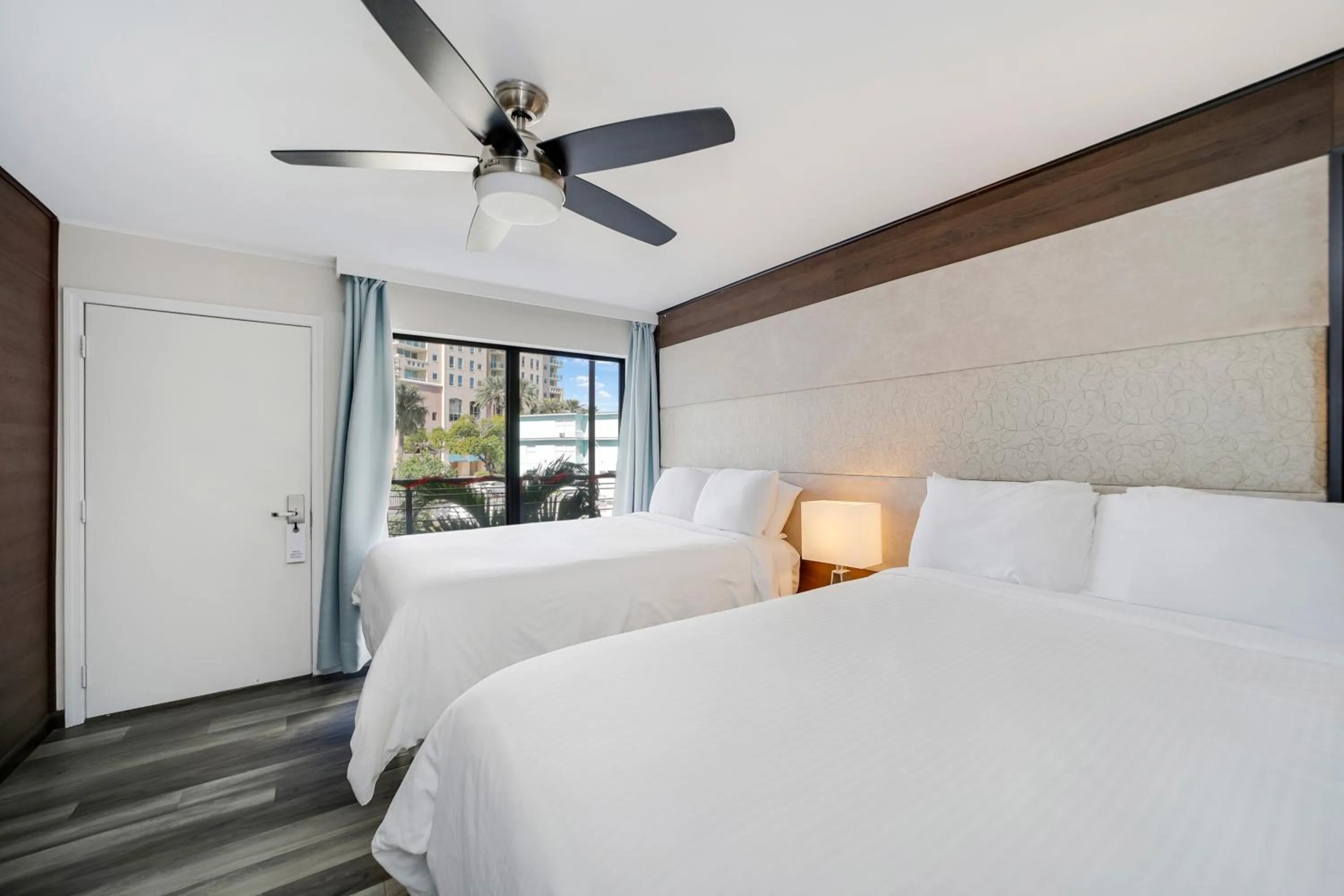 Bed in Deco Boutique Hotel