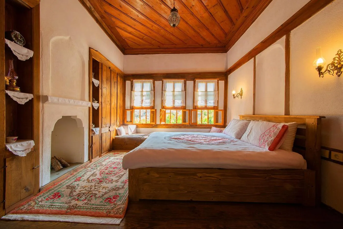 Bedroom in Meymune Valide Konağı