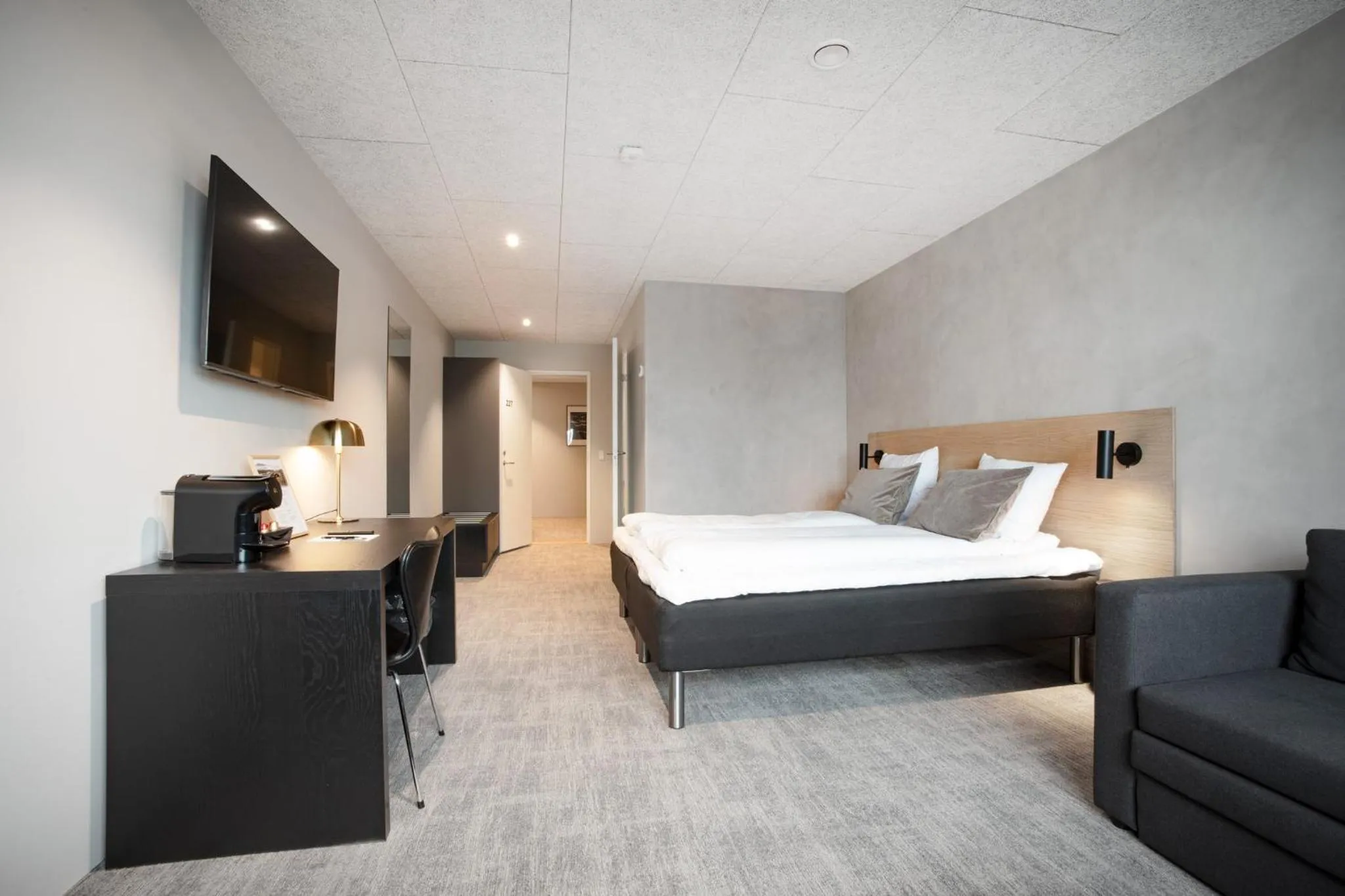 Bedroom, Bed in Hotel Djurhuus