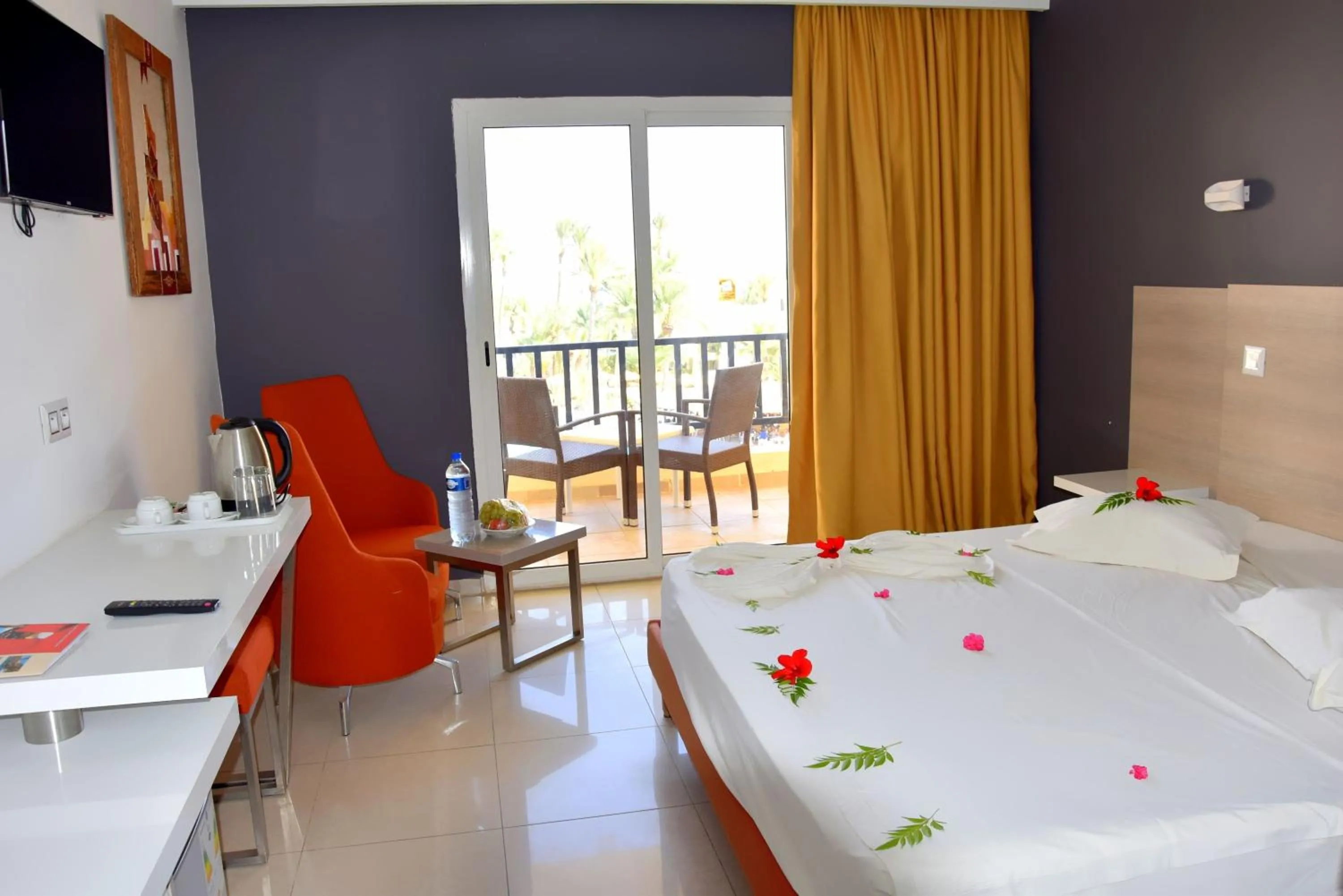 Bedroom, Bed in Eden Star Resort