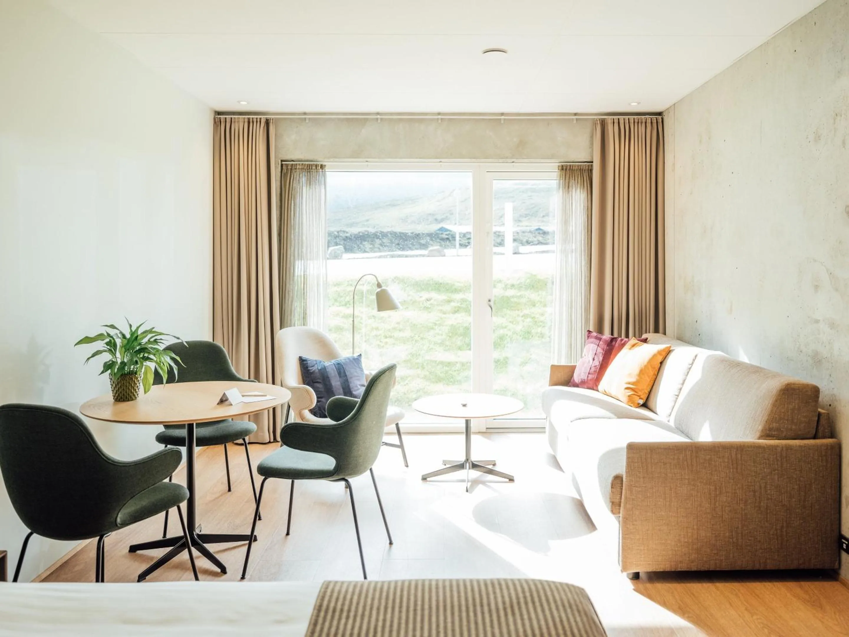 Living room in Hotel Føroyar