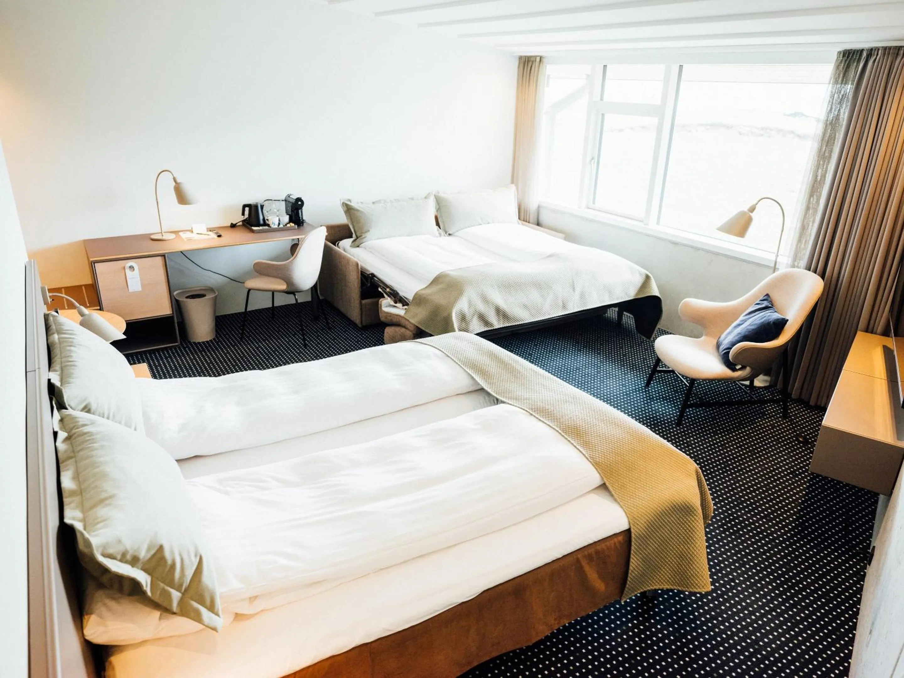 Photo of the whole room, Bed in Hotel Føroyar