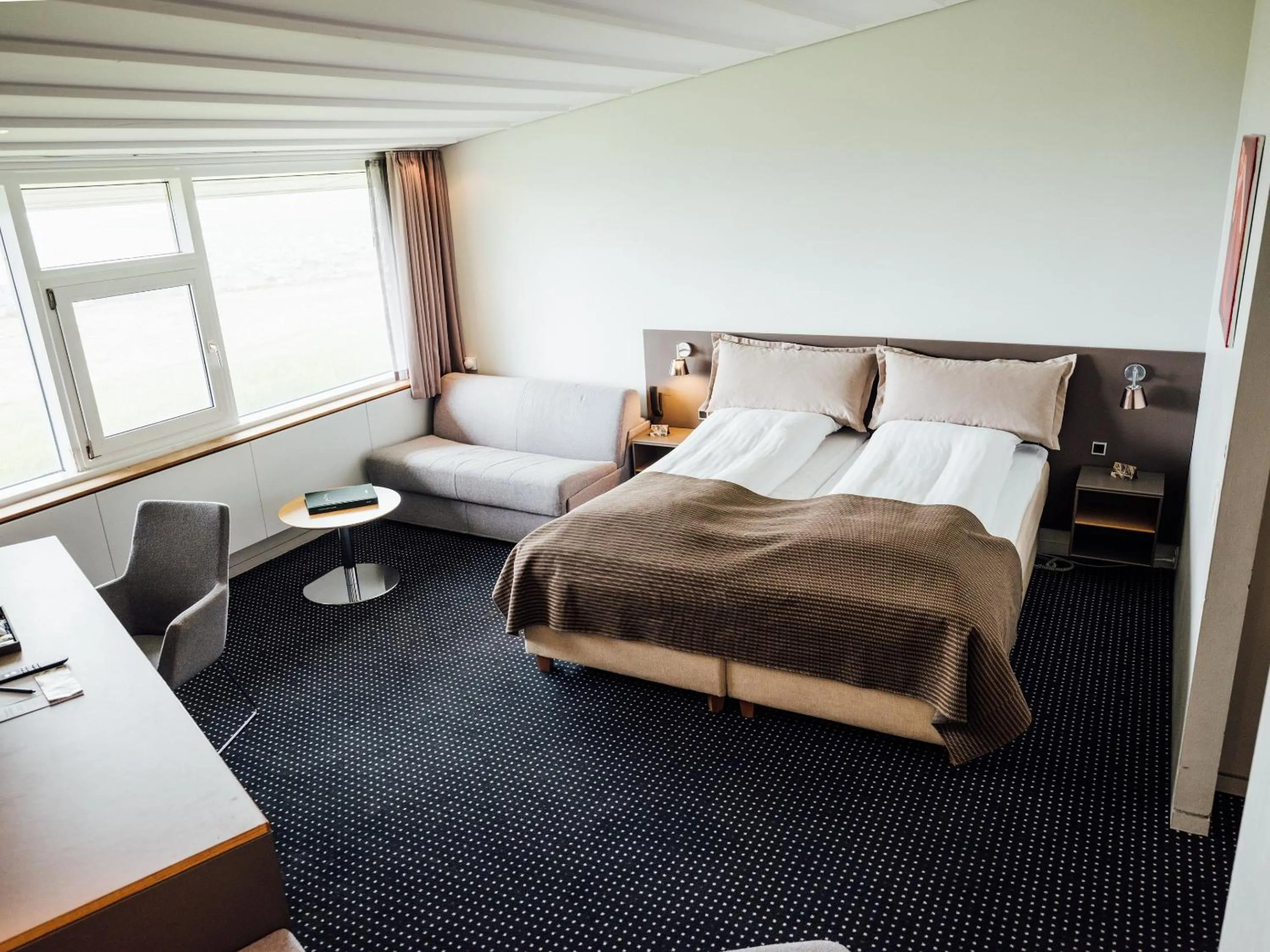 Photo of the whole room, Bed in Hotel Føroyar