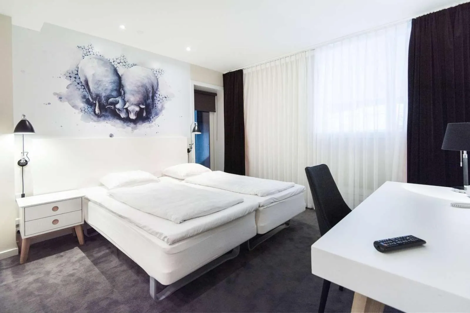 Bedroom, Bed in Hotel Hafnia