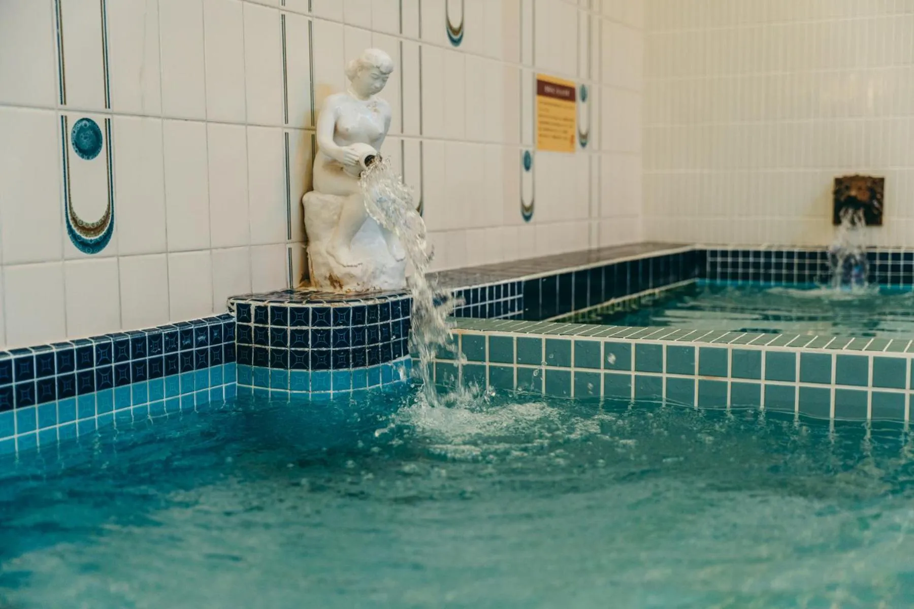 Public Bath in RITA Gosemachi