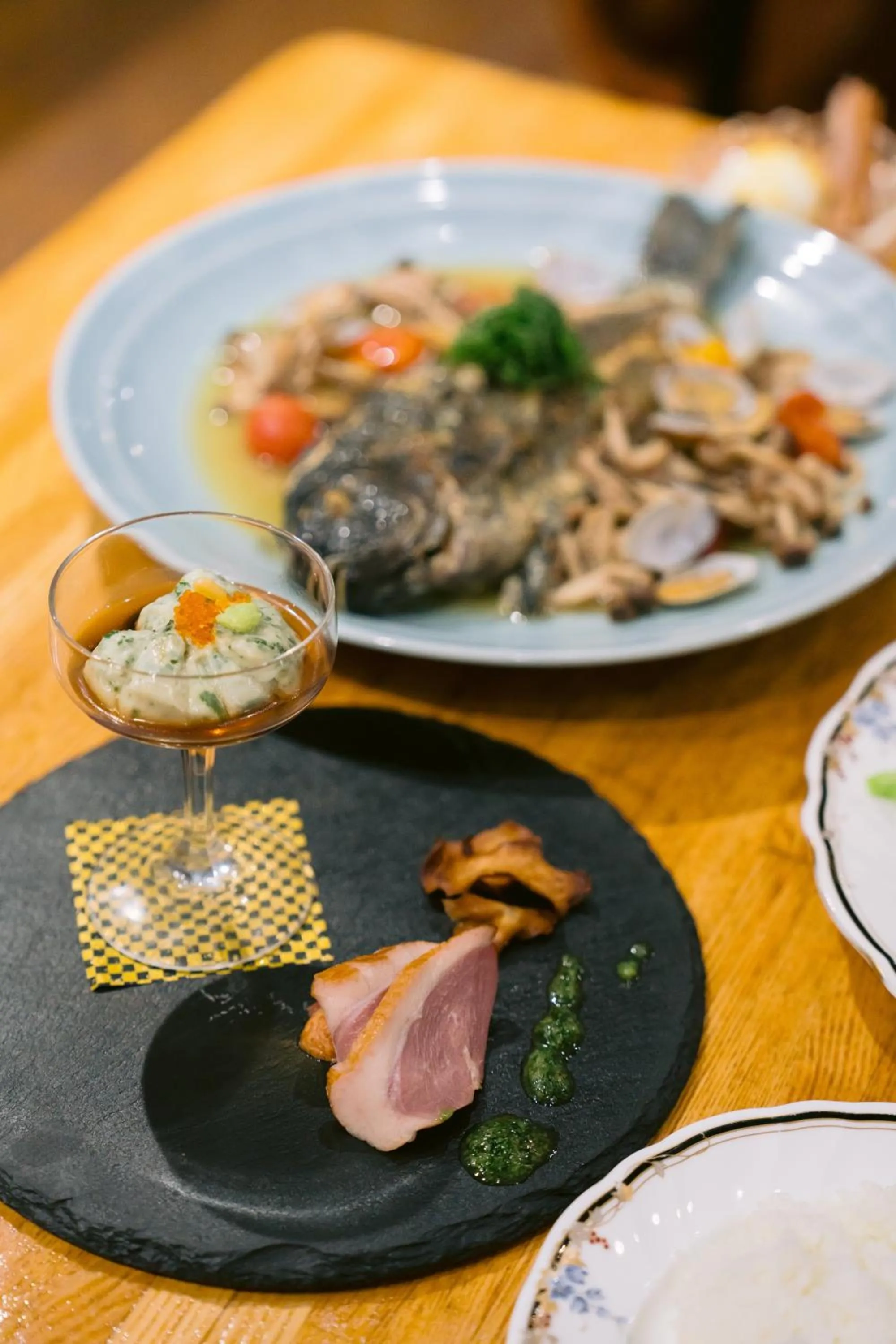 Restaurant/places to eat in Hotel Kailani