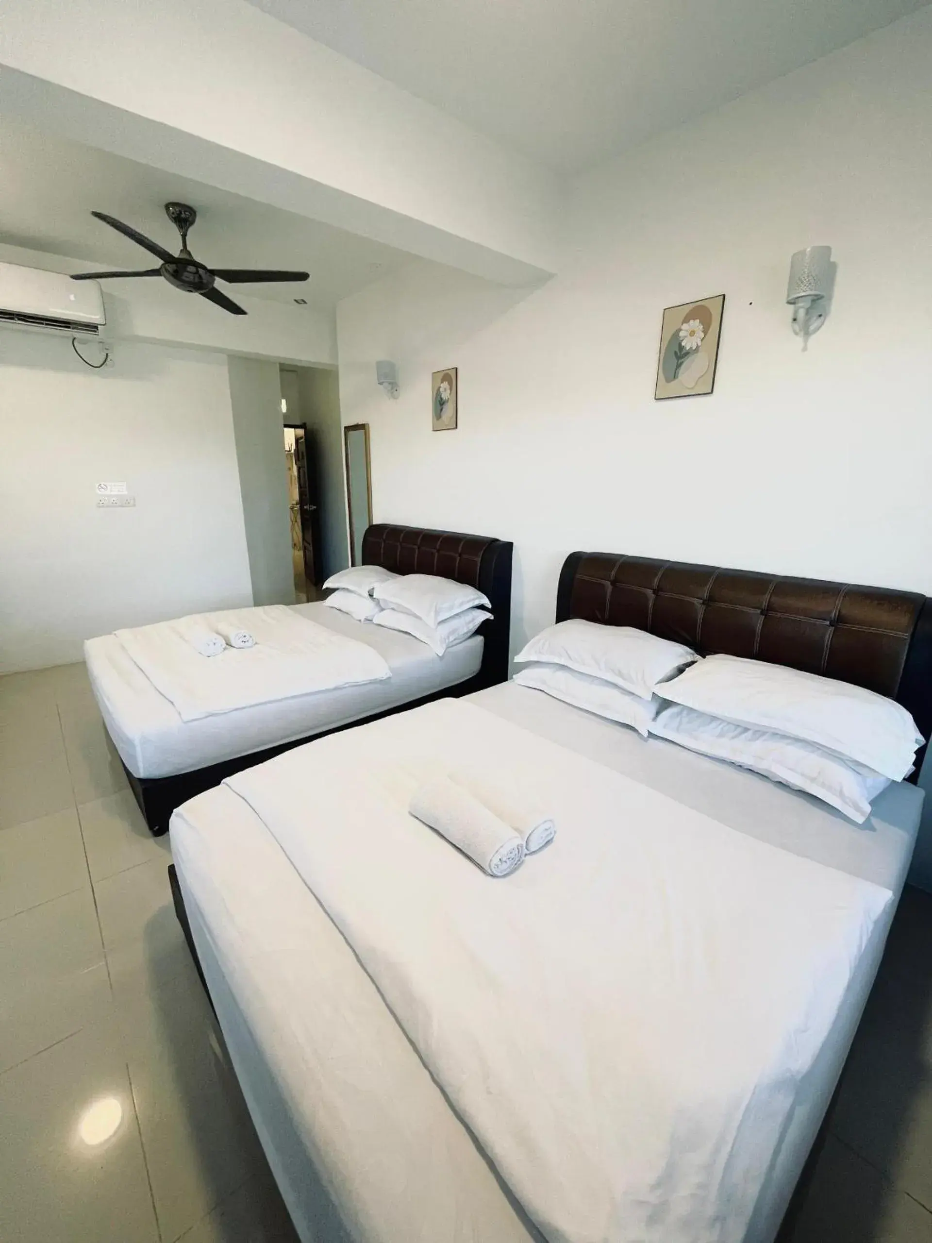 Superior Quadruple Room in Hotel Casaria Superior Quadruple Room in Hotel Casaria