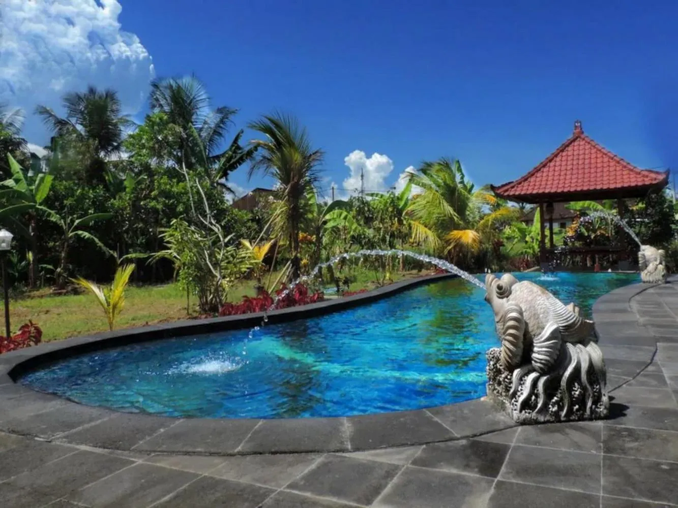 Swimming pool in Pondok Ayu Soca