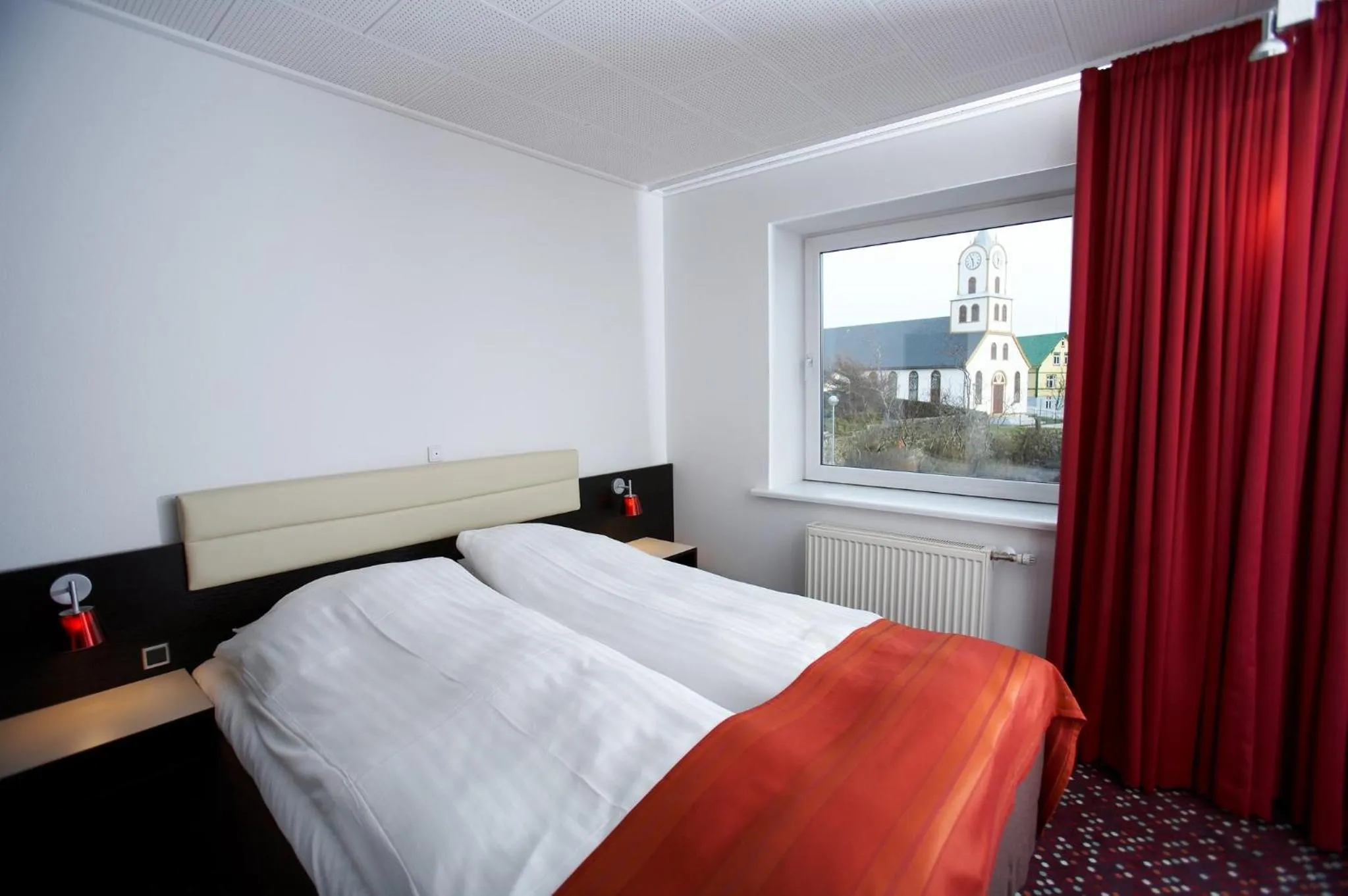 Bedroom, Bed in Hotel Tórshavn