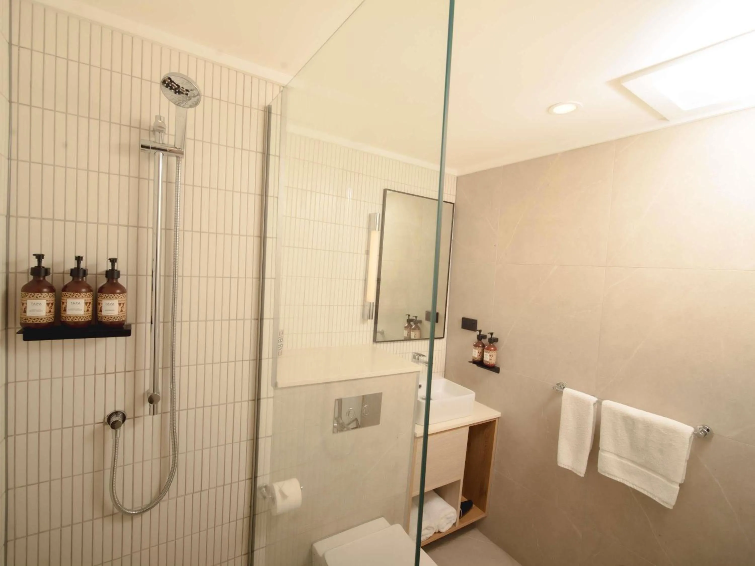 Bedroom in Novotel Suva Lami Bay