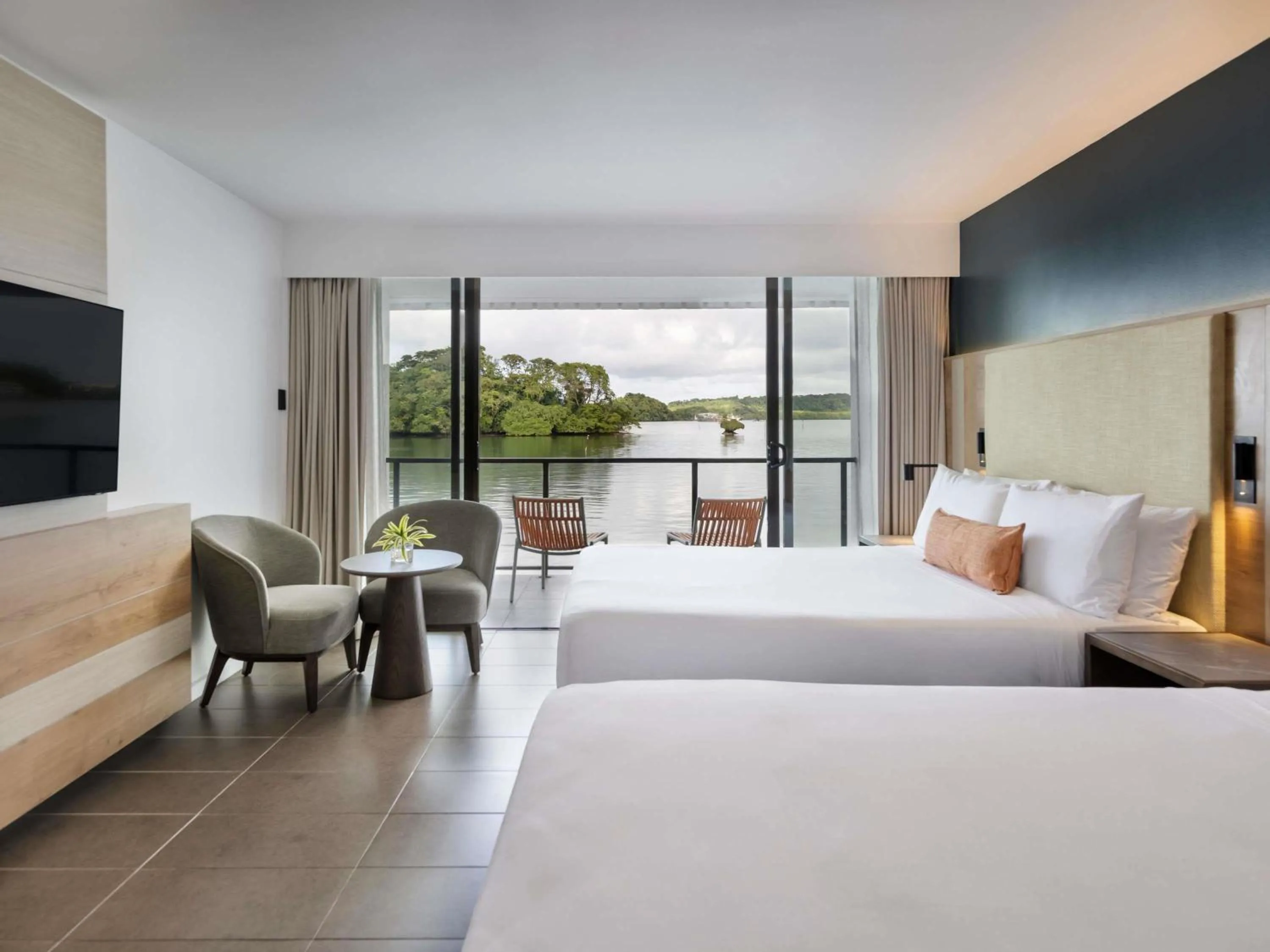 Bedroom, Bed in Novotel Suva Lami Bay