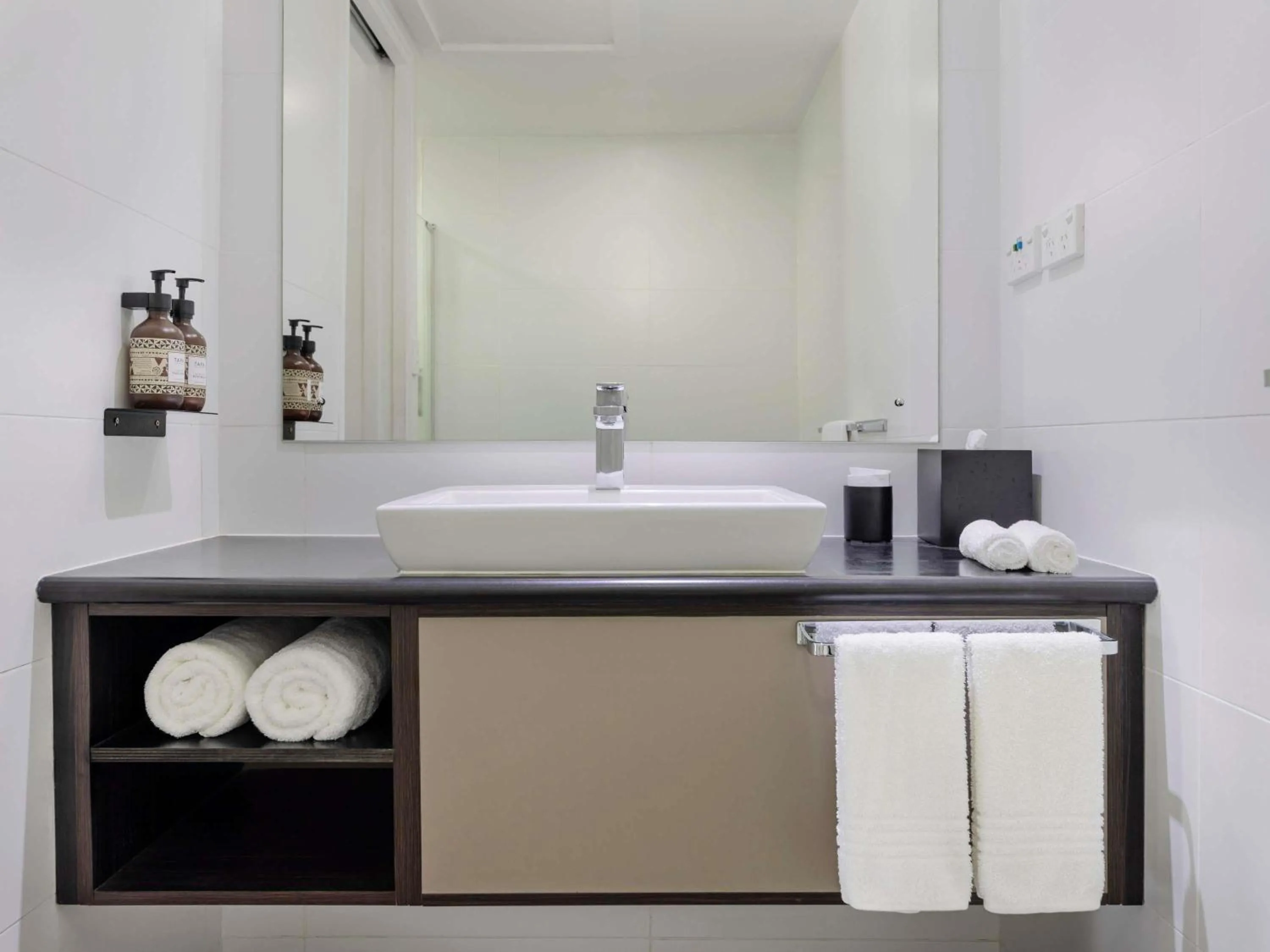 Bedroom in Novotel Suva Lami Bay