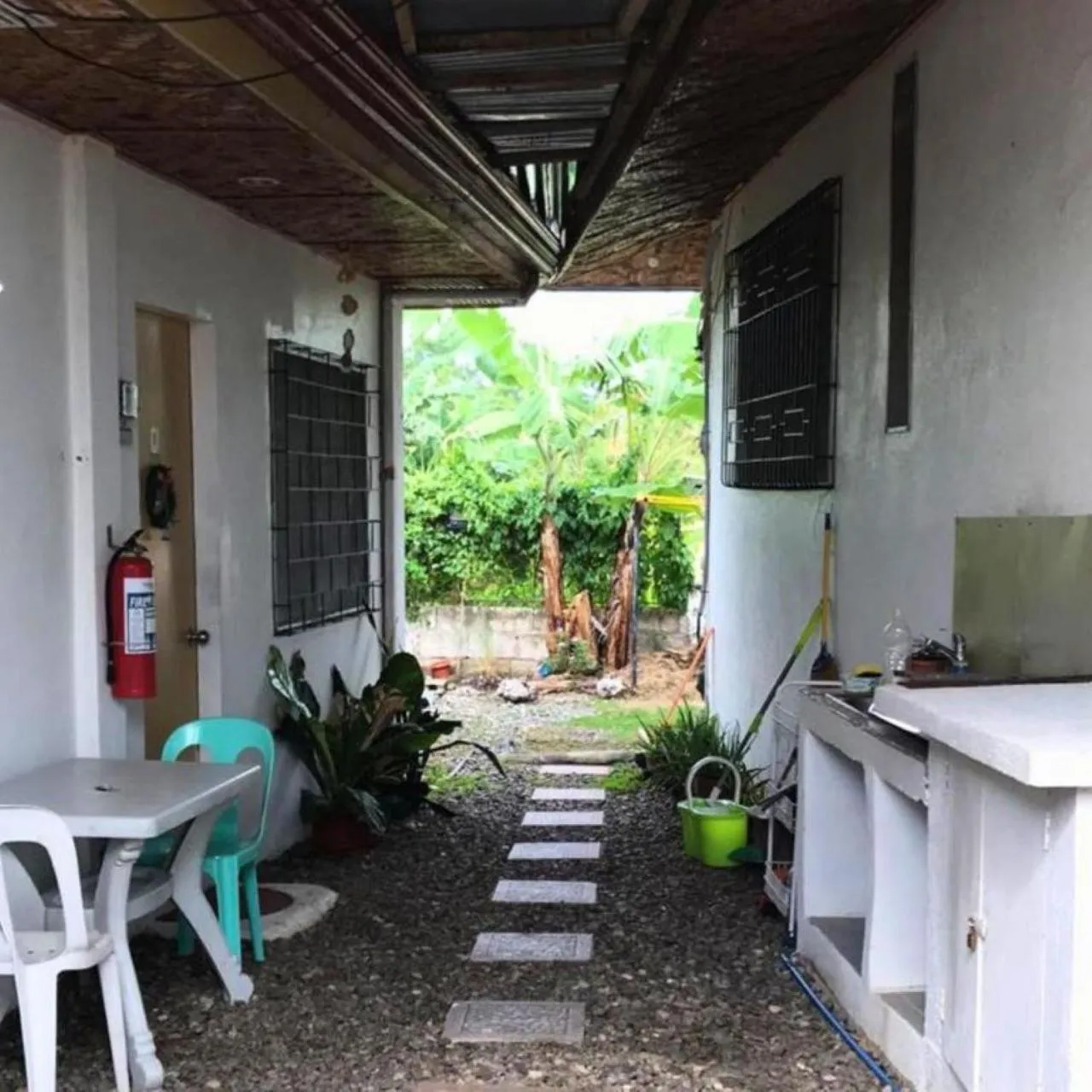 Kitchen or kitchenette in Gerty's Tourist Inn powered by Cocotel