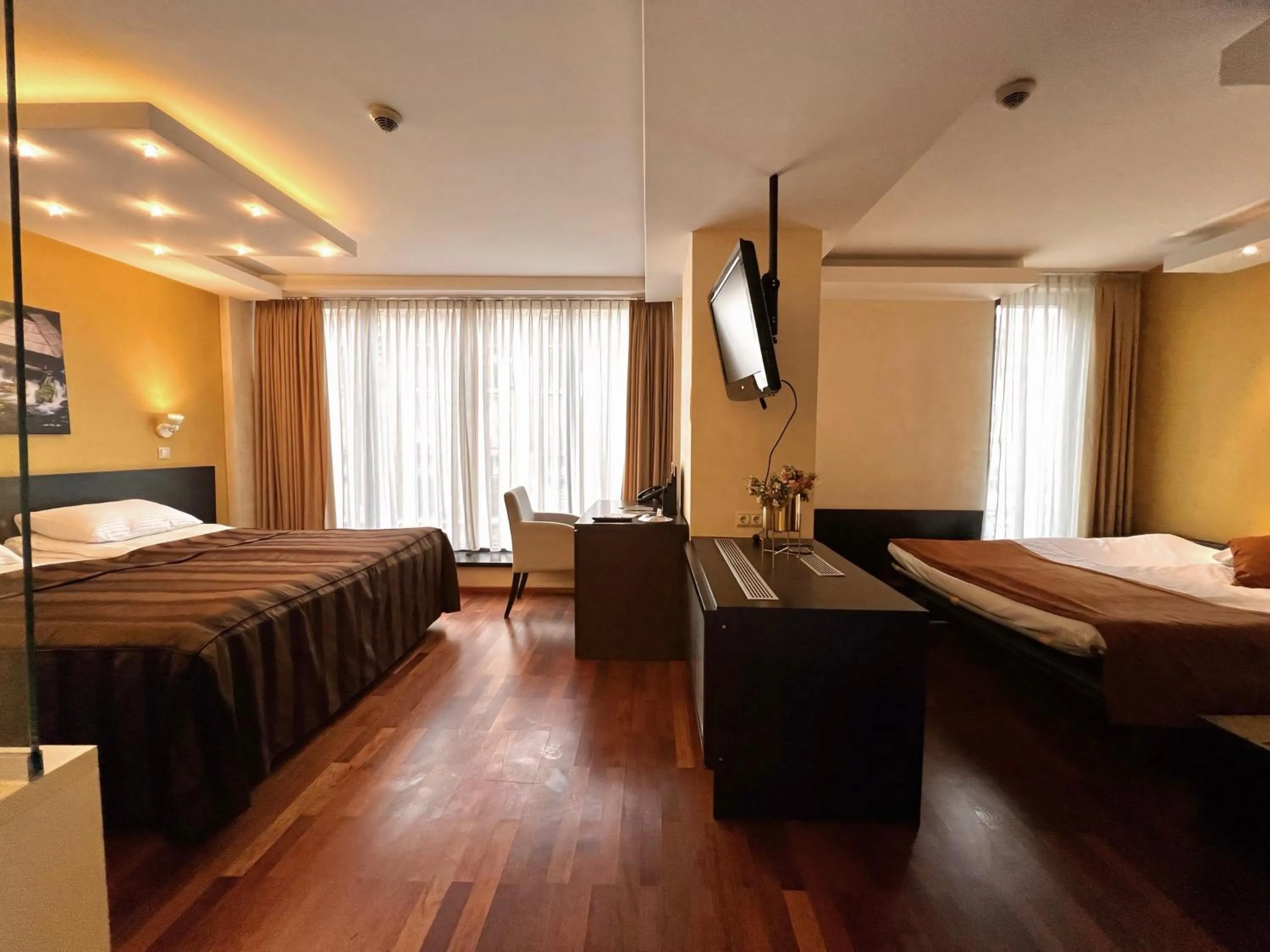 Photo of the whole room in City Boutique Hotel