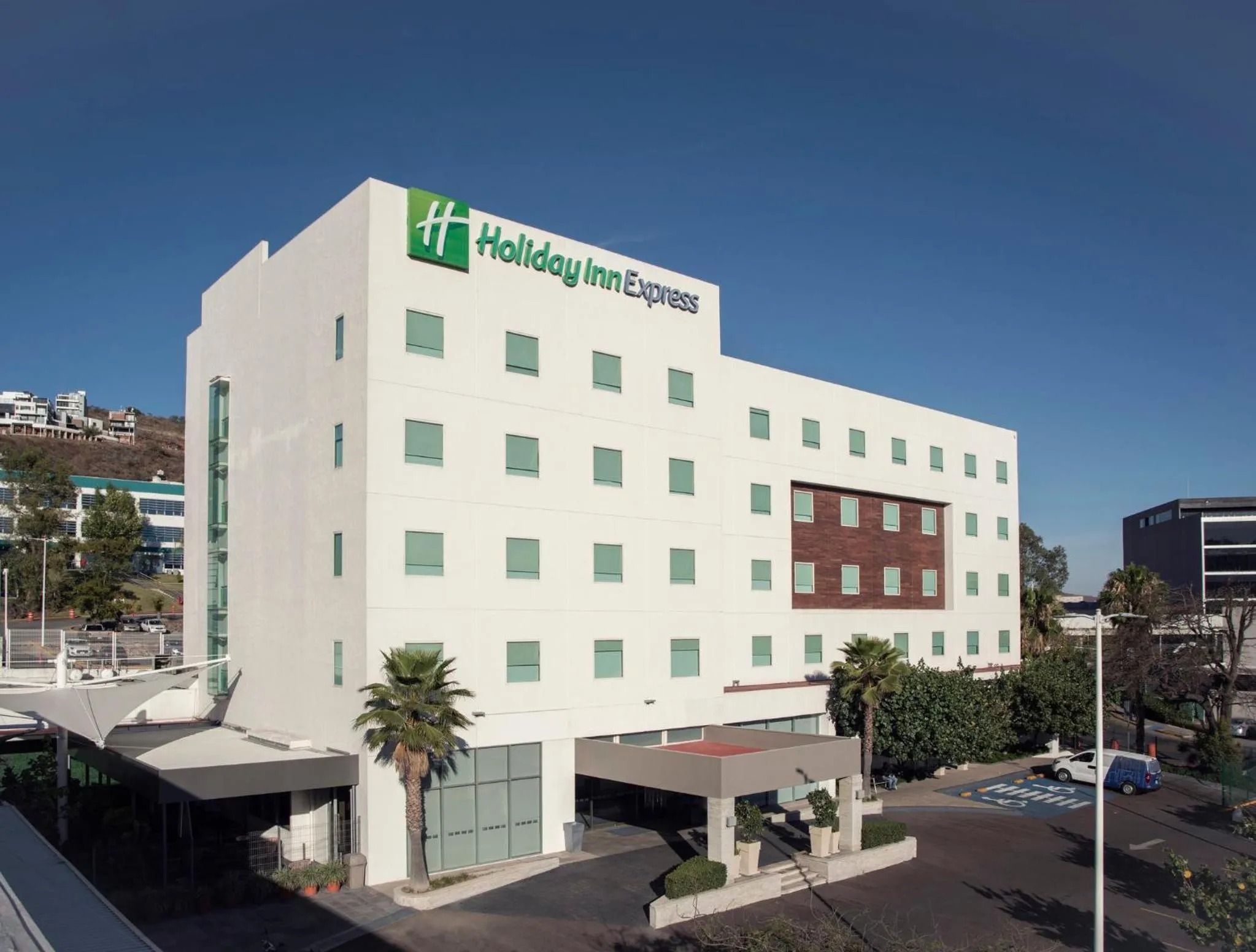 Property building in Holiday Inn Express Guadalajara Iteso by IHG